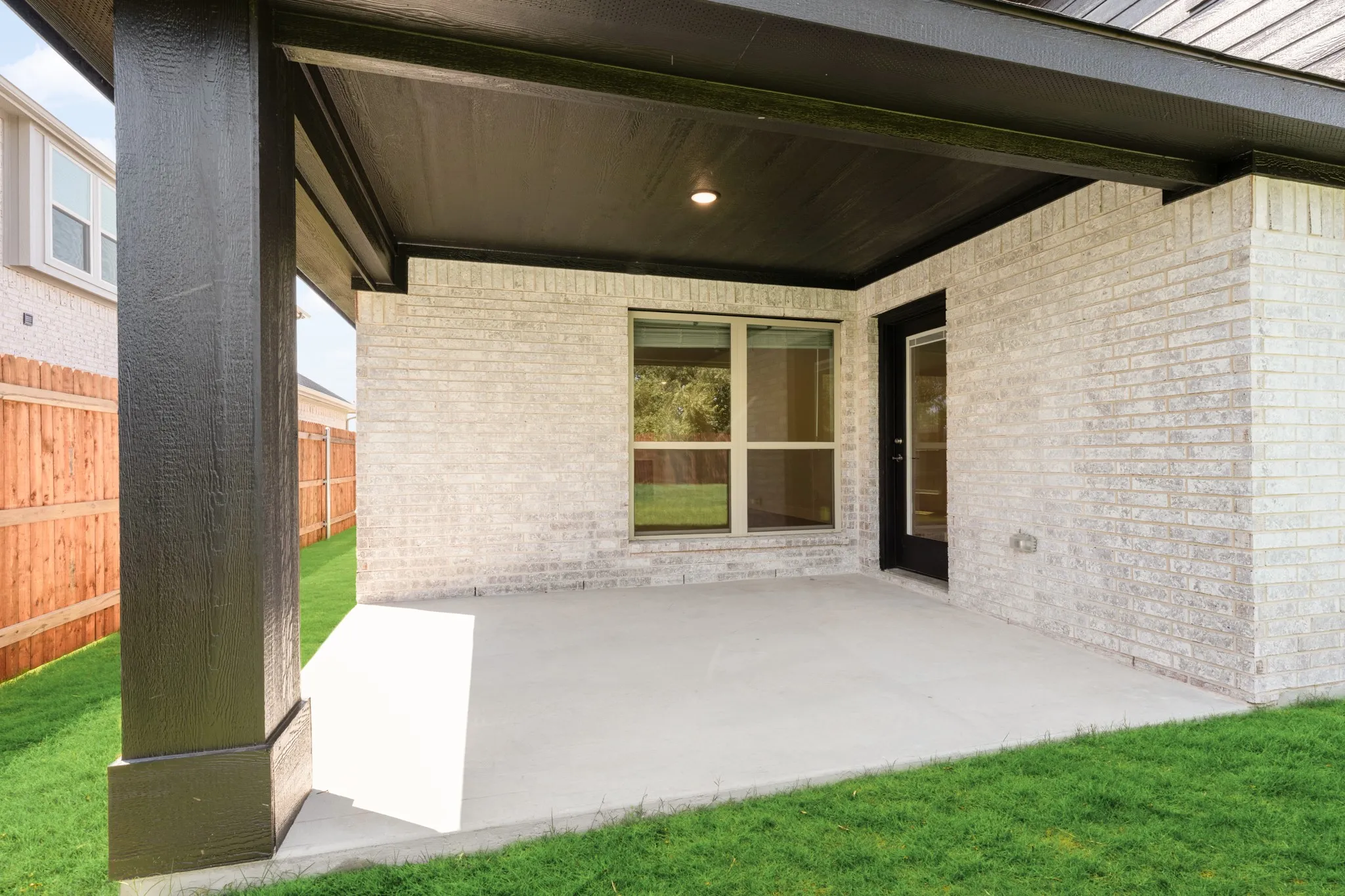 Single Family Residence For Sale in Ellis County , 553 Red Maple Road, Waxahachie, Texas 75165, 4 Bedroom, 3 Bathroom, 3 Garage spaces, 2,452 Sqft, built in 2026, mls#21313200, Real Estate Agent in Waxahachie, Homes For Sale in Ellis county, Homes For Sale in Waxahachie, Realtor in Waxahachie Texas, Real Estate Brokerage Independent Realty Texas, Luminita Cordes Realtor