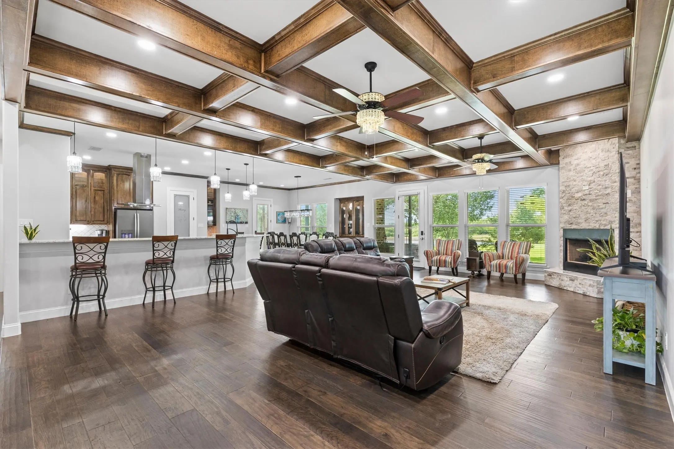 Single Family Residence For Sale in Rockwall County , 1187 N Country Lane, Rockwall, Texas 75087, 4 Bedroom, 4 Bathroom, 2 Garage spaces, 3,500 Sqft, built in 2020, mls#21312332, Real Estate Agent in Rockwall, Homes For Sale in Rockwall county, Homes For Sale in Rockwall, Realtor in Rockwall Texas, Real Estate Brokerage Independent Realty Texas, Luminita Cordes Realtor