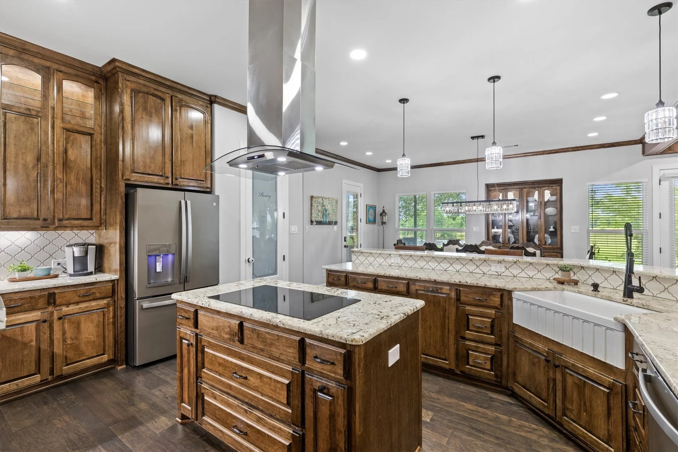 Single Family Residence For Sale in Rockwall County , 1187 N Country Lane, Rockwall, Texas 75087, 4 Bedroom, 4 Bathroom, 2 Garage spaces, 3,500 Sqft, built in 2020, mls#21312332, Real Estate Agent in Rockwall, Homes For Sale in Rockwall county, Homes For Sale in Rockwall, Realtor in Rockwall Texas, Real Estate Brokerage Independent Realty Texas, Luminita Cordes Realtor