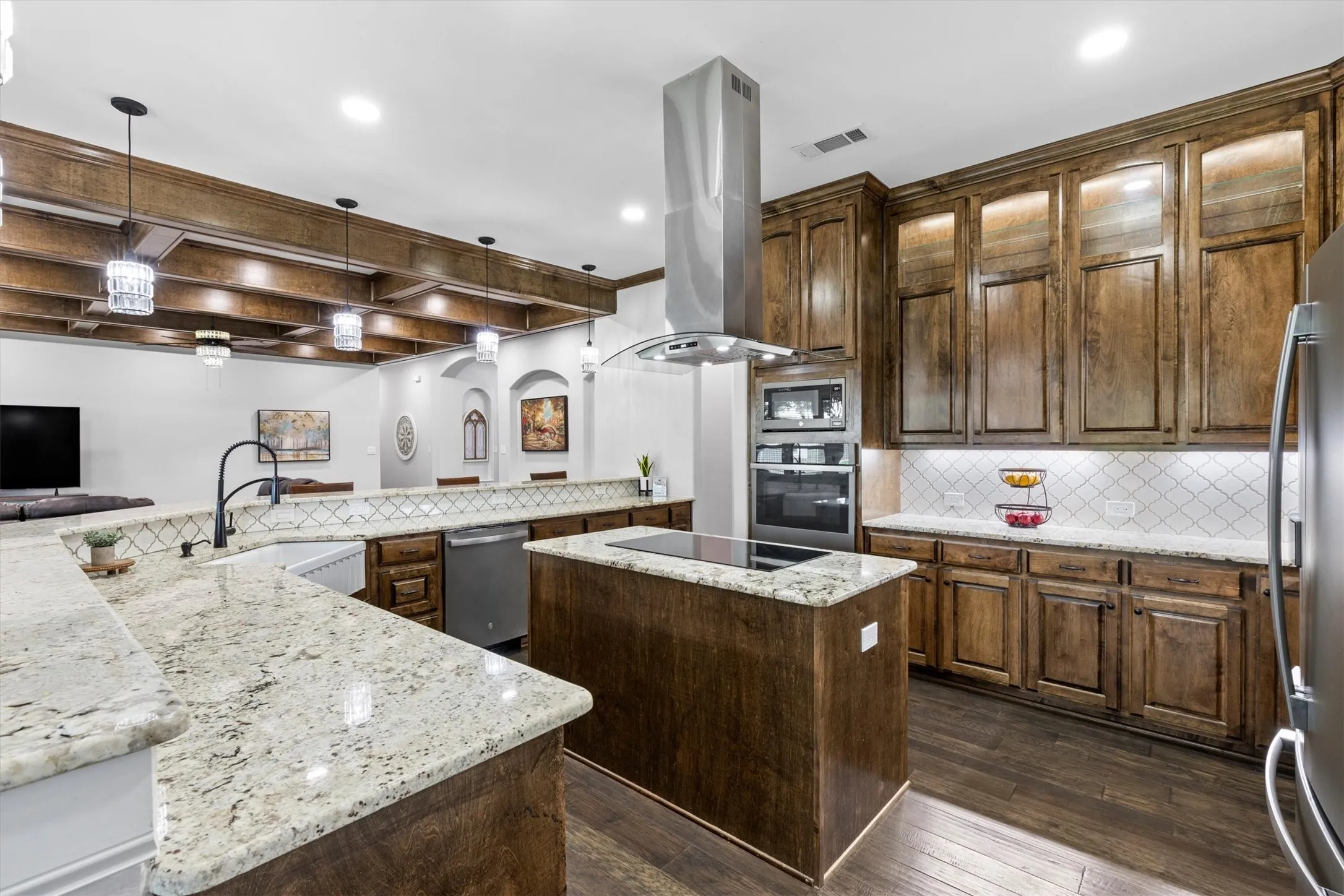 Single Family Residence For Sale in Rockwall County , 1187 N Country Lane, Rockwall, Texas 75087, 4 Bedroom, 4 Bathroom, 2 Garage spaces, 3,500 Sqft, built in 2020, mls#21312332, Real Estate Agent in Rockwall, Homes For Sale in Rockwall county, Homes For Sale in Rockwall, Realtor in Rockwall Texas, Real Estate Brokerage Independent Realty Texas, Luminita Cordes Realtor