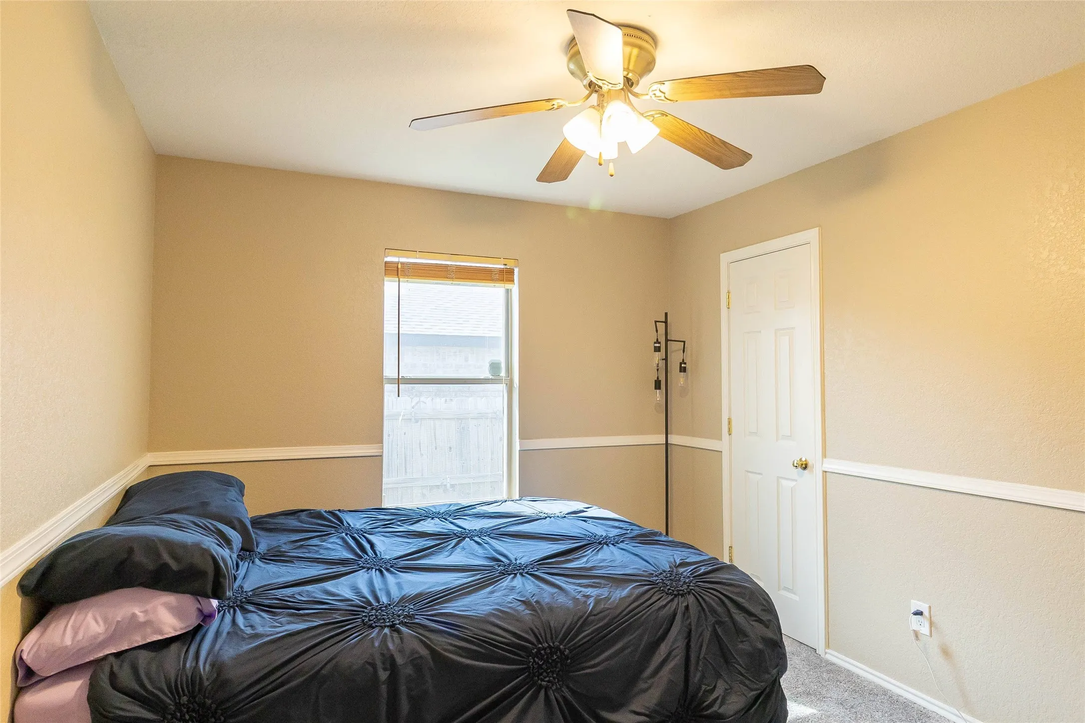 Single Family Residence For Sale in Bell County , 4409 Hank Drive, Killeen, Texas 76549, 4 Bedrooms, 2 Bathrooms, 2 Garage spaces, 1,906 Sqft, built in 2005, Price $240,000, mls#21310215, Real Estate Agent in Killeen, Homes For Sale in Bell county, Homes For Sale in Killeen, Realtor in Killeen Texas, Real Estate Brokerage Independent Realty Texas, Luminita Cordes Realtor