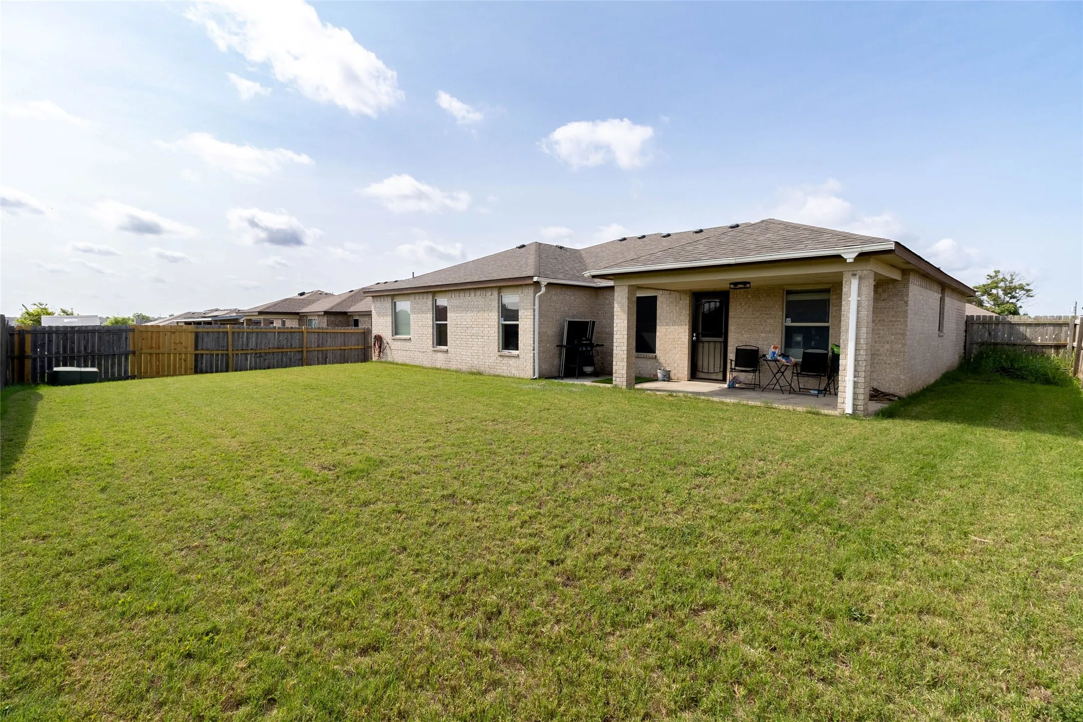 Single Family Residence For Sale in Bell County , 4409 Hank Drive, Killeen, Texas 76549, 4 Bedrooms, 2 Bathrooms, 2 Garage spaces, 1,906 Sqft, built in 2005, Price $240,000, mls#21310215, Real Estate Agent in Killeen, Homes For Sale in Bell county, Homes For Sale in Killeen, Realtor in Killeen Texas, Real Estate Brokerage Independent Realty Texas, Luminita Cordes Realtor