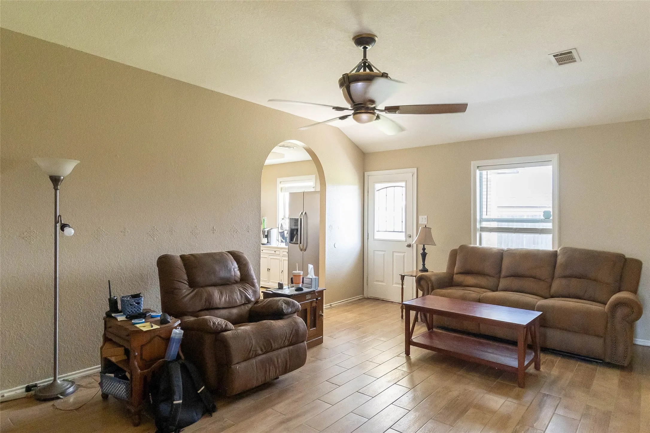 Single Family Residence For Sale in Bell County , 4409 Hank Drive, Killeen, Texas 76549, 4 Bedrooms, 2 Bathrooms, 2 Garage spaces, 1,906 Sqft, built in 2005, Price $240,000, mls#21310215, Real Estate Agent in Killeen, Homes For Sale in Bell county, Homes For Sale in Killeen, Realtor in Killeen Texas, Real Estate Brokerage Independent Realty Texas, Luminita Cordes Realtor