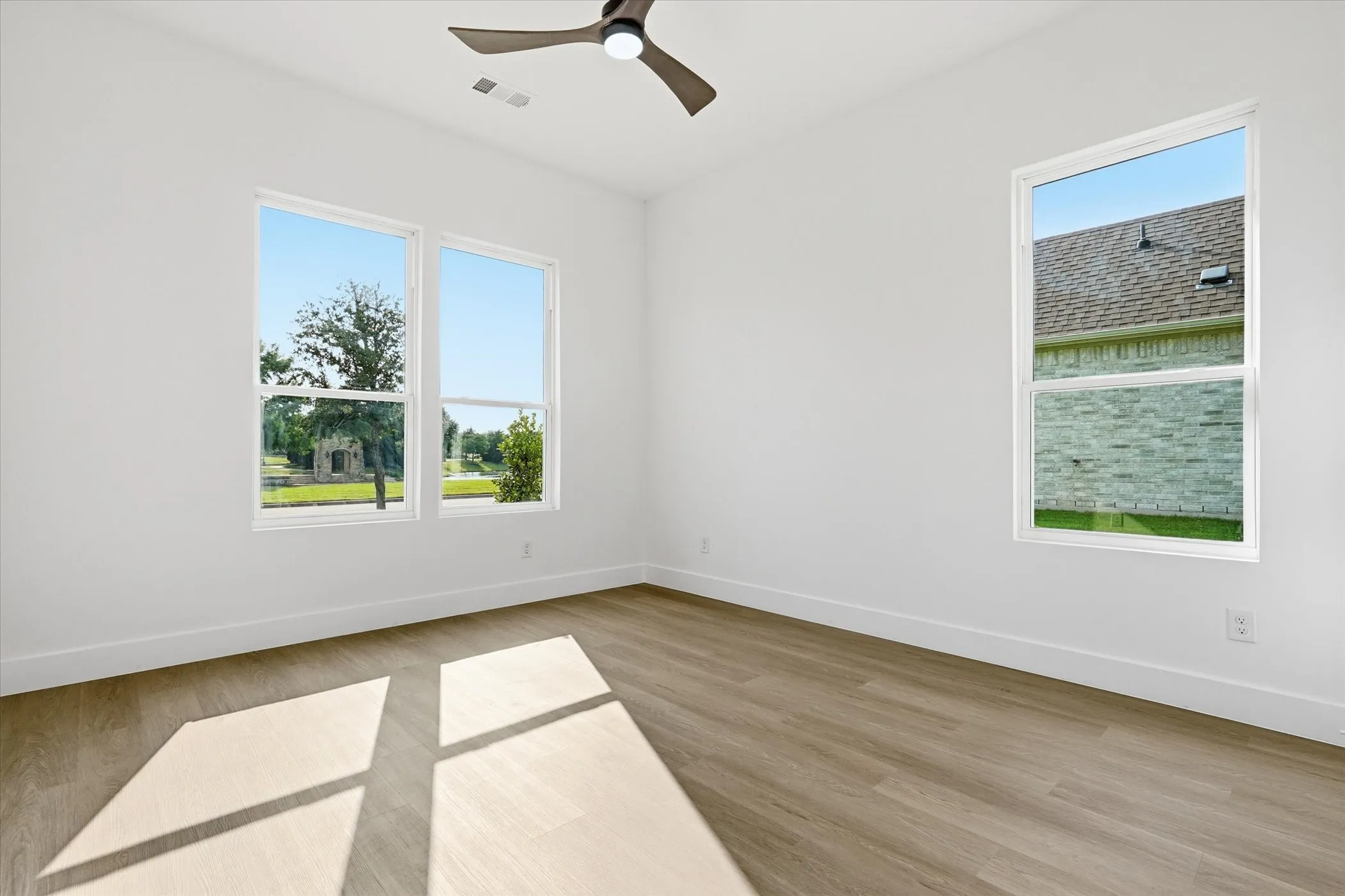 Single Family Residence For Sale in Kaufman County , 1014 Devonshire Drive N, Forney, Texas 75126, 5 Bedroom, 4 Bathroom, 2 Garage spaces, 3,312 Sqft, built in 2026, mls#21309642, Real Estate Agent in Forney, Homes For Sale in Kaufman county, Homes For Sale in Forney, Realtor in Forney Texas, Real Estate Brokerage Independent Realty Texas, Luminita Cordes Realtor