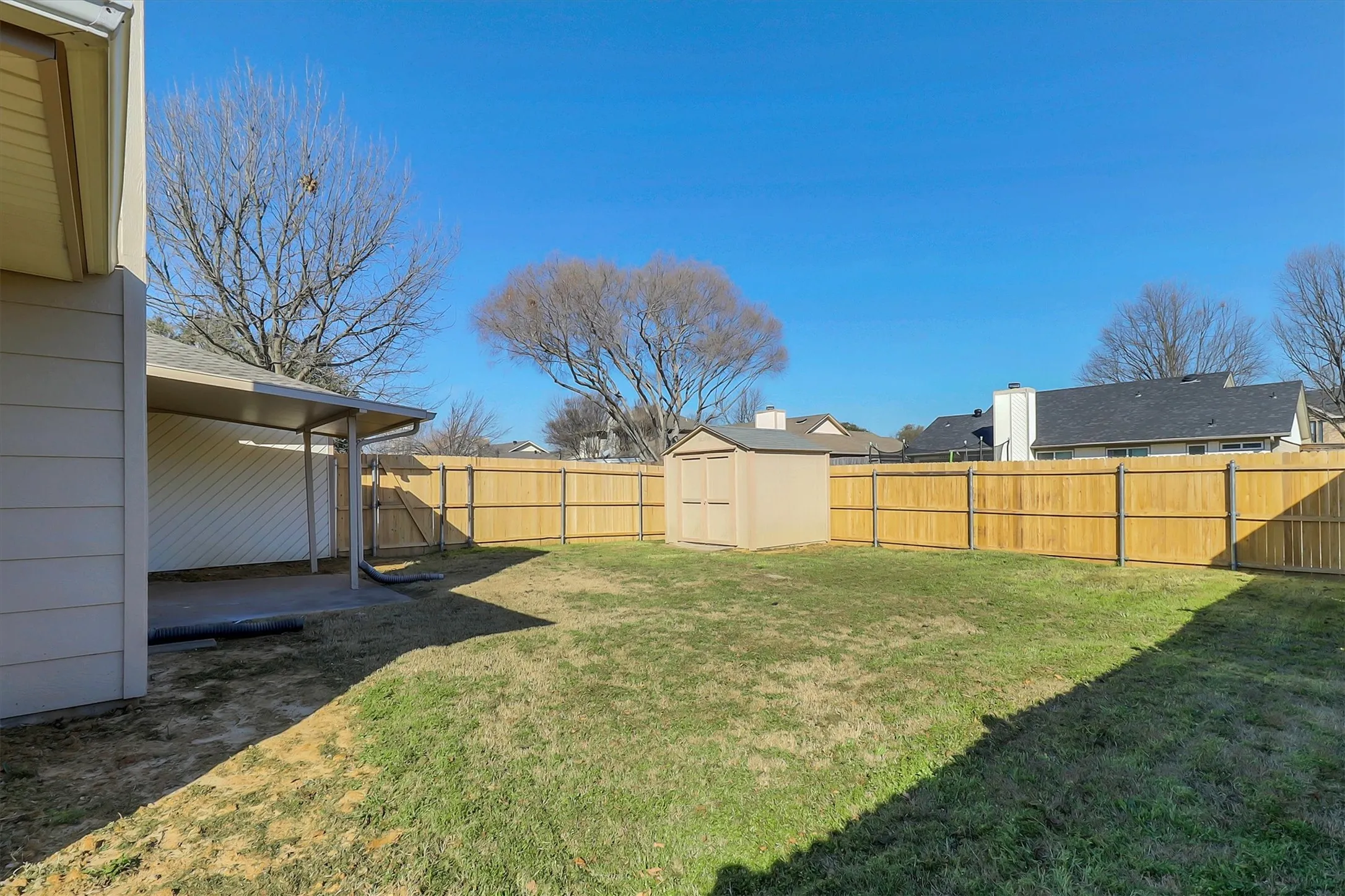 Single Family Residence For Sale in Dallas County , 7701 Cornell Drive, Rowlett, Texas 75088, 3 Bedrooms, 2 Bathrooms, 2 Garage spaces, 1,596 Sqft, built in 1985, Price $309,500, mls#21312849, Real Estate Agent in Rowlett, Homes For Sale in Dallas county, Homes For Sale in Rowlett, Realtor in Rowlett Texas, Real Estate Brokerage Independent Realty Texas, Luminita Cordes Realtor