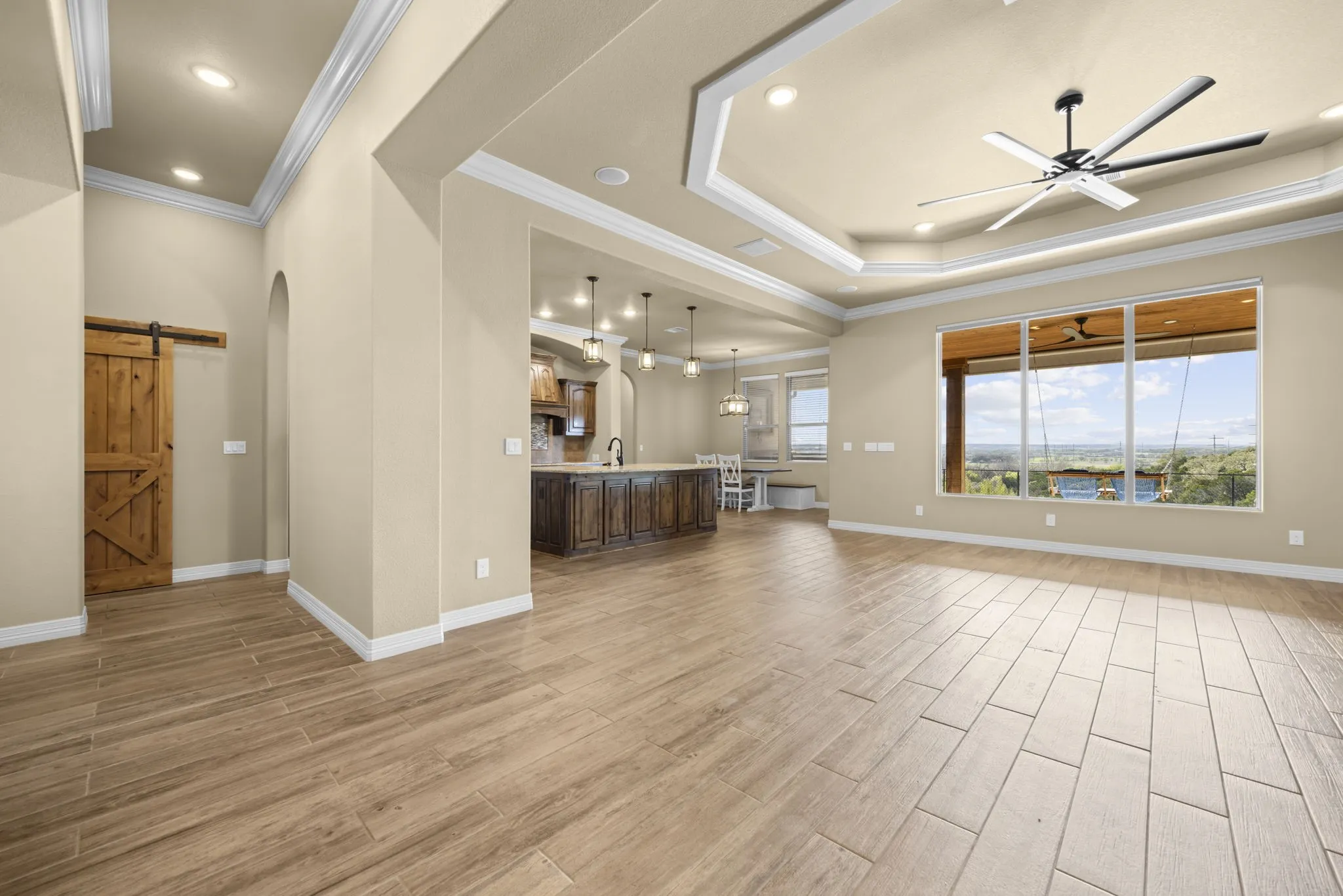 Single Family Residence For Sale in Bell County , 225 Plum Circle, Killeen, Texas 76549, 3 Bedroom, 3 Bathroom, 4 Garage spaces, 2,986 Sqft, built in 2017, mls#21313226, Real Estate Agent in Killeen, Homes For Sale in Bell county, Homes For Sale in Killeen, Realtor in Killeen Texas, Real Estate Brokerage Independent Realty Texas, Luminita Cordes Realtor
