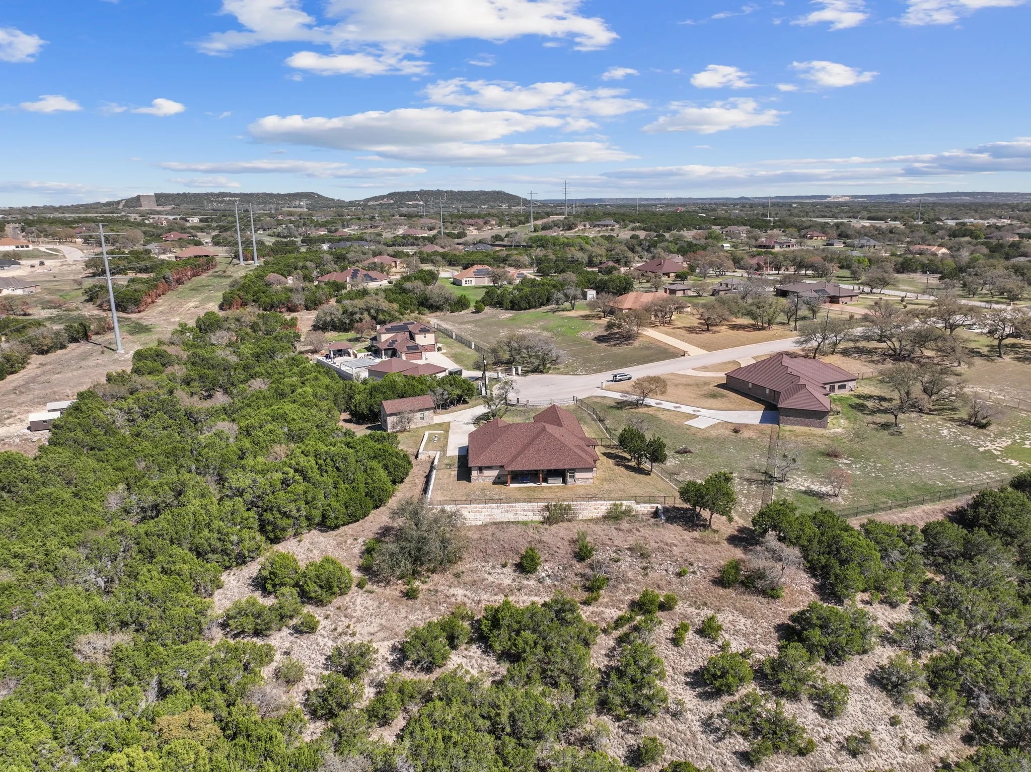 Single Family Residence For Sale in Bell County , 225 Plum Circle, Killeen, Texas 76549, 3 Bedroom, 3 Bathroom, 4 Garage spaces, 2,986 Sqft, built in 2017, mls#21313226, Real Estate Agent in Killeen, Homes For Sale in Bell county, Homes For Sale in Killeen, Realtor in Killeen Texas, Real Estate Brokerage Independent Realty Texas, Luminita Cordes Realtor
