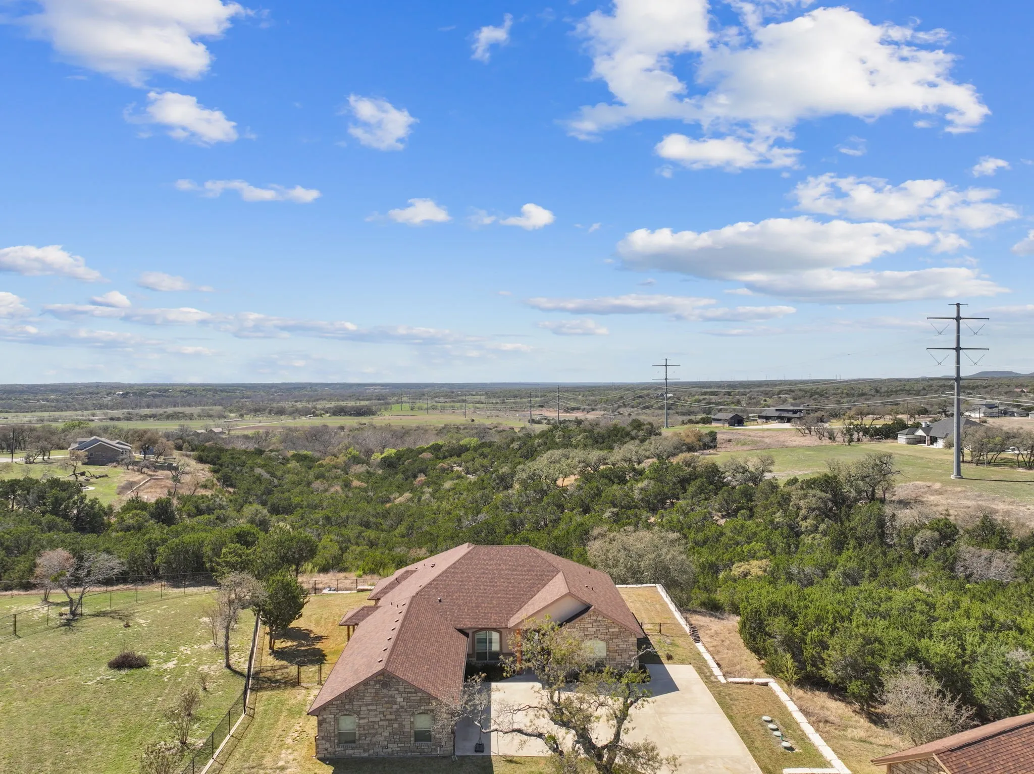 Single Family Residence For Sale in Bell County , 225 Plum Circle, Killeen, Texas 76549, 3 Bedroom, 3 Bathroom, 4 Garage spaces, 2,986 Sqft, built in 2017, mls#21313226, Real Estate Agent in Killeen, Homes For Sale in Bell county, Homes For Sale in Killeen, Realtor in Killeen Texas, Real Estate Brokerage Independent Realty Texas, Luminita Cordes Realtor