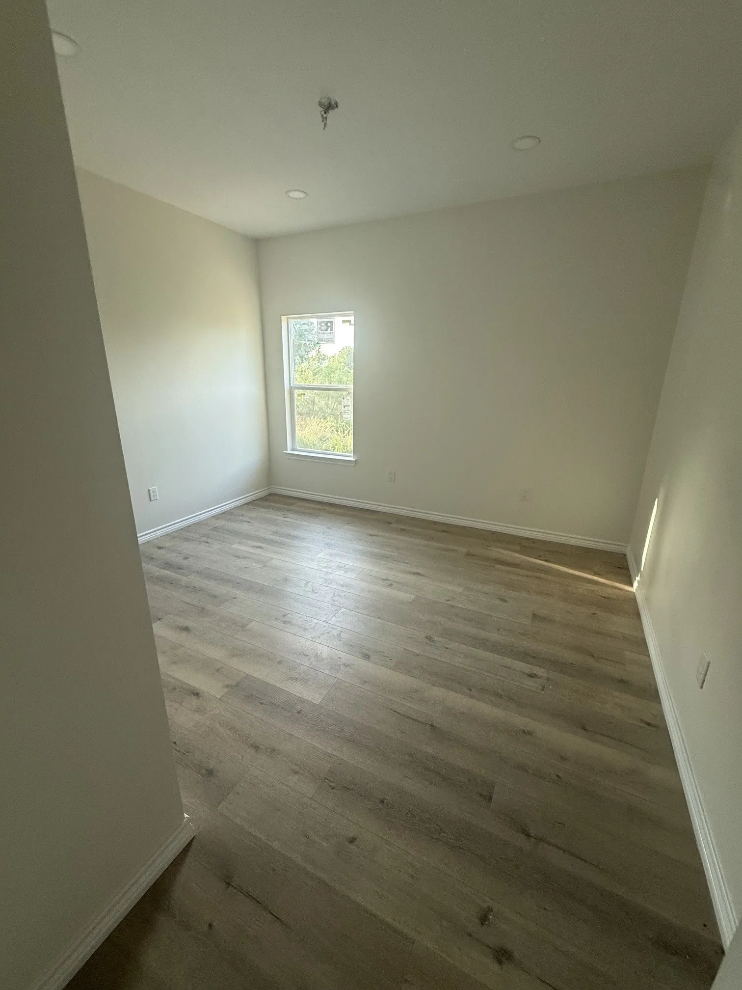 Single Family Residence For Sale in Wise County , 709 Blue Fathom Drive, Runaway Bay, Texas 76426, 3 Bedroom, 2 Bathroom, 2 Garage spaces, 1,850 Sqft, built in 2025, mls#21313123, Real Estate Agent in Runaway Bay, Homes For Sale in Wise county, Homes For Sale in Runaway Bay, Realtor in Runaway Bay Texas, Real Estate Brokerage Independent Realty Texas, Luminita Cordes Realtor