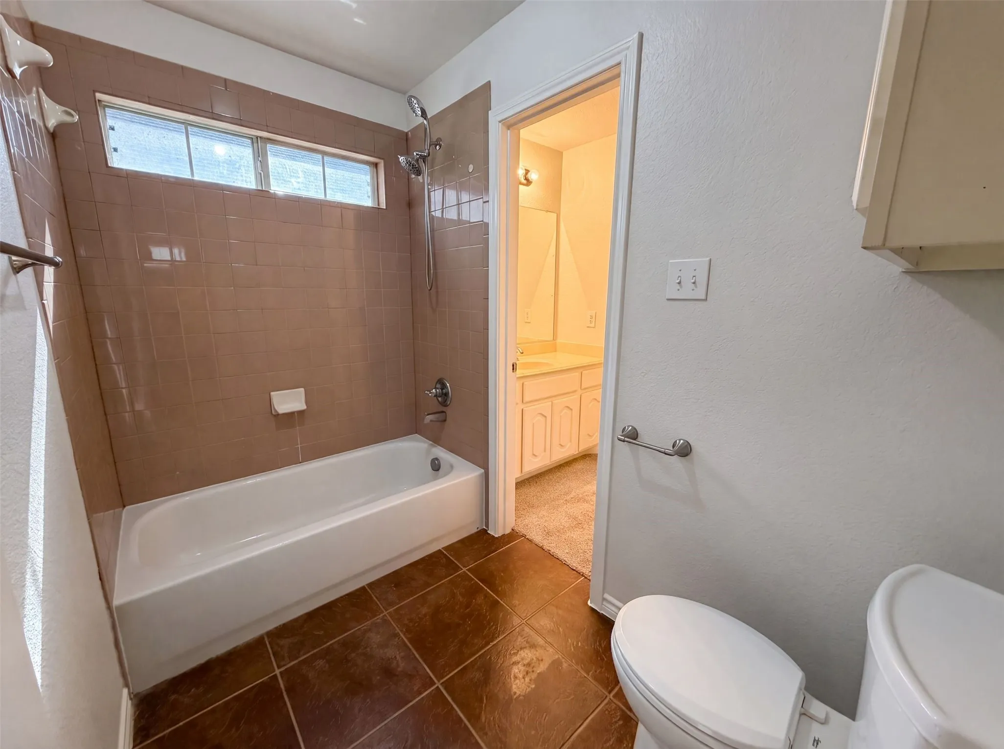 Single Family Residence For Sale in Dallas County , 529 Olympia Street, De Soto, Texas 75115, 4 Bedroom, 3 Bathroom, 2 Garage spaces, 3,266 Sqft, built in 2008, mls#21313248, Real Estate Agent in De Soto, Homes For Sale in Dallas county, Homes For Sale in De Soto, Realtor in De Soto Texas, Real Estate Brokerage Independent Realty Texas, Luminita Cordes Realtor