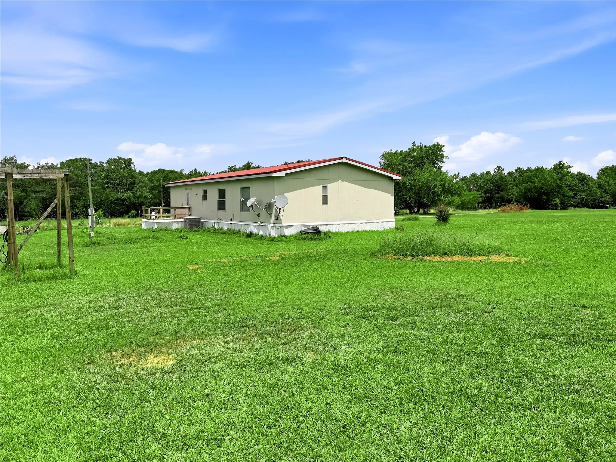 Mobile Home For Sale in Van Zandt County , 9625 FM 1651, Canton, Texas 75103, 4 Bedrooms, 2 Bathrooms, Garage spaces, 1,456 Sqft, built in 2001, Price $172,500, mls#21313258, Real Estate Agent in Canton, Homes For Sale in Van Zandt county, Homes For Sale in Canton, Realtor in Canton Texas, Real Estate Brokerage Independent Realty Texas, Luminita Cordes Realtor