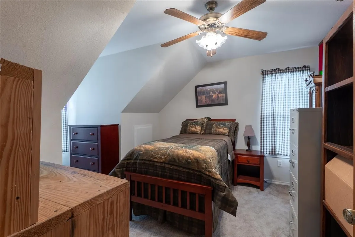 Farm For Sale in Parker County , 3614 Beech Street, Weatherford, Texas 76088, 3 Bedroom, 3 Bathroom, 3 Garage spaces, 2,296 Sqft, built in 1997, mls#21310688, Real Estate Agent in Weatherford, Homes For Sale in Parker county, Homes For Sale in Weatherford, Realtor in Weatherford Texas, Real Estate Brokerage Independent Realty Texas, Luminita Cordes Realtor