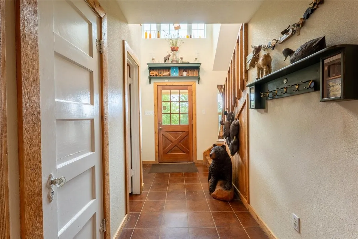 Farm For Sale in Parker County , 3614 Beech Street, Weatherford, Texas 76088, 3 Bedroom, 3 Bathroom, 3 Garage spaces, 2,296 Sqft, built in 1997, mls#21310688, Real Estate Agent in Weatherford, Homes For Sale in Parker county, Homes For Sale in Weatherford, Realtor in Weatherford Texas, Real Estate Brokerage Independent Realty Texas, Luminita Cordes Realtor