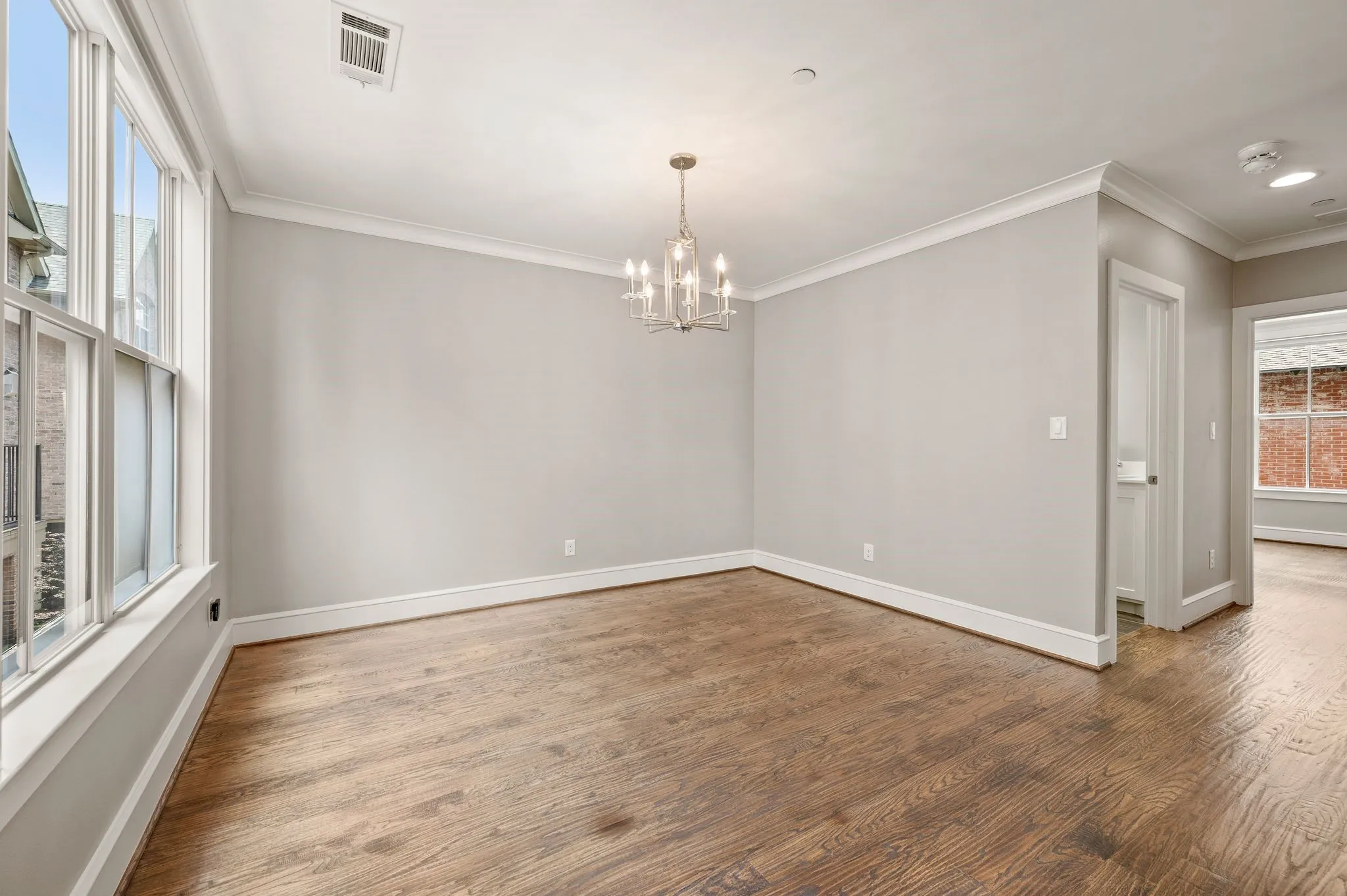 Condominium For Sale in Dallas County , 4144 Druid Lane 1, University Park, Texas 75205, 3 Bedroom, 3 Bathroom, 3 Garage spaces, 2,370 Sqft, built in 2015, Price $1,275,000, mls#21304968, Real Estate Agent in University Park, Homes For Sale in Dallas county, Homes For Sale in University Park, Realtor in University Park Texas, Real Estate Brokerage Independent Realty Texas, Luminita Cordes Realtor