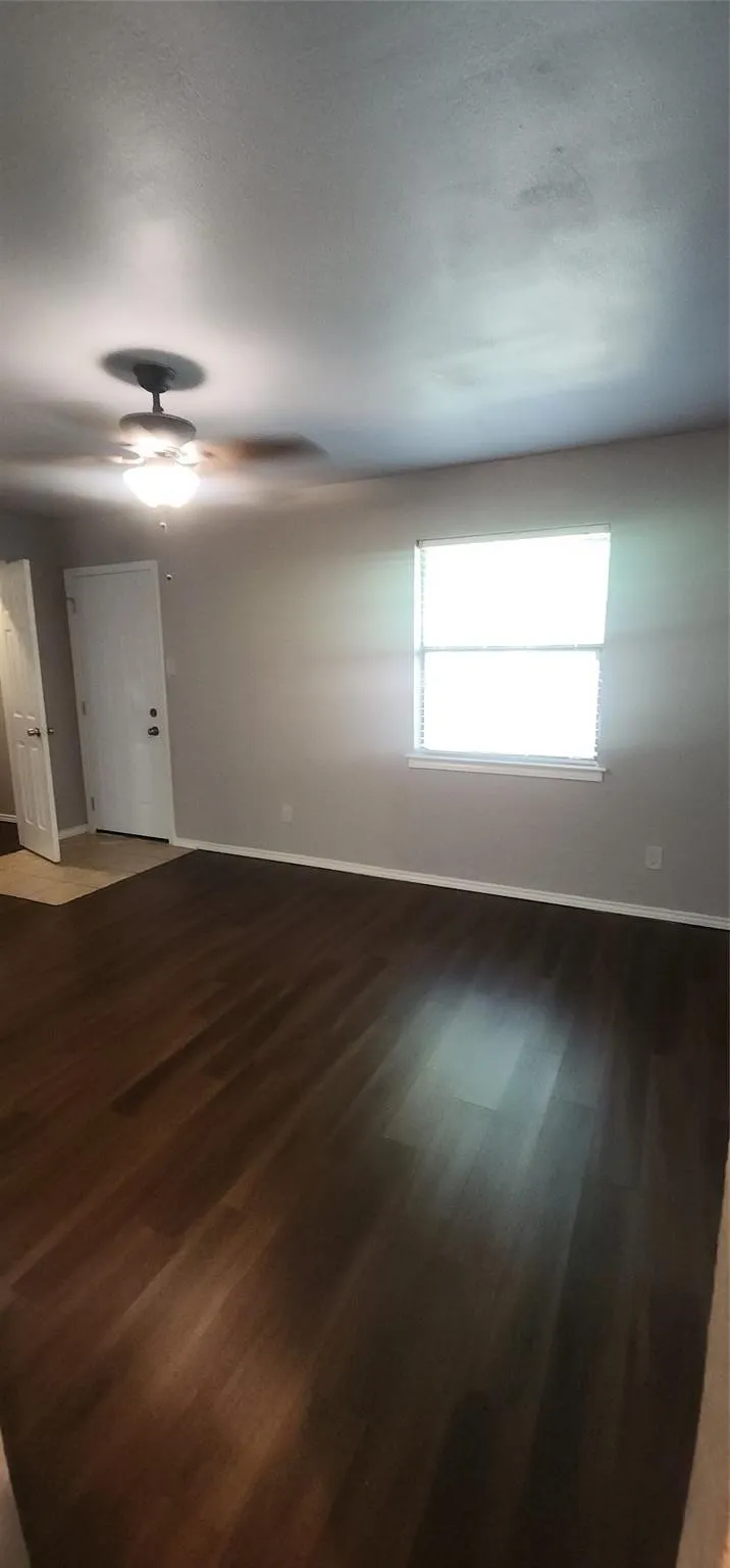 Duplex For Sale in Tarrant County , 6717 Loma Vista Drive, Fort Worth, Texas 76133, 0, 0, Garage spaces, 0 Sqft, built in 1983, mls#21313306, Real Estate Agent in Fort Worth, Homes For Sale in Tarrant county, Homes For Sale in Fort Worth, Realtor in Fort Worth Texas, Real Estate Brokerage Independent Realty Texas, Luminita Cordes Realtor