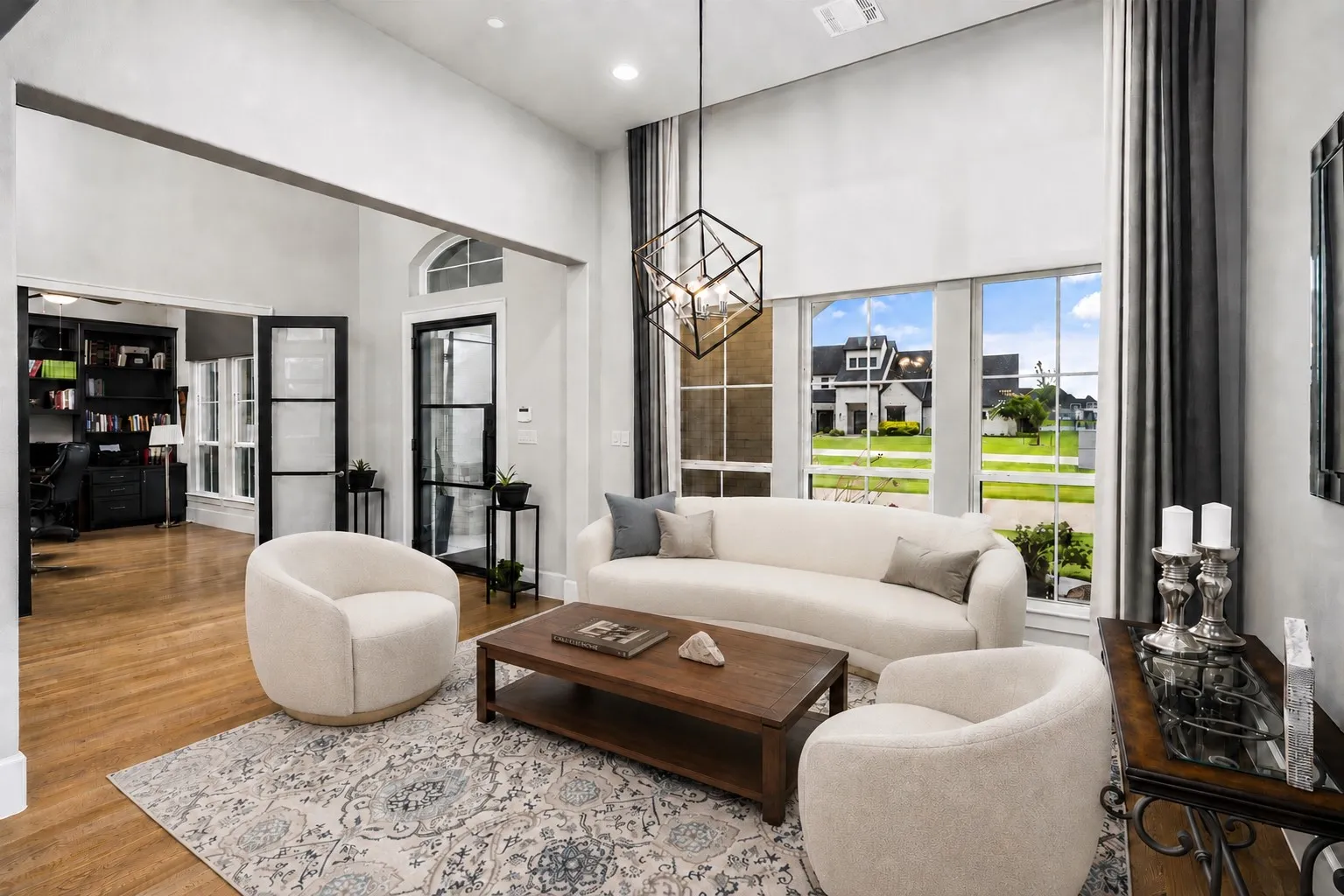 This photo is virtually staged as a entrance lounge area.