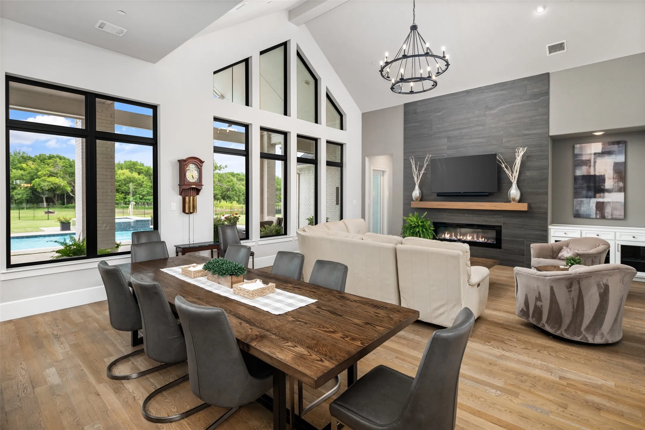 Single Family Residence For Sale in Collin County , 701 Inverness Lane, Lucas, Texas 75002, 5 Bedroom, 6 Bathroom, 3 Garage spaces, 4,661 Sqft, built in 2020, mls#21307783, Real Estate Agent in Lucas, Homes For Sale in Collin county, Homes For Sale in Lucas, Realtor in Lucas Texas, Real Estate Brokerage Independent Realty Texas, Luminita Cordes Realtor