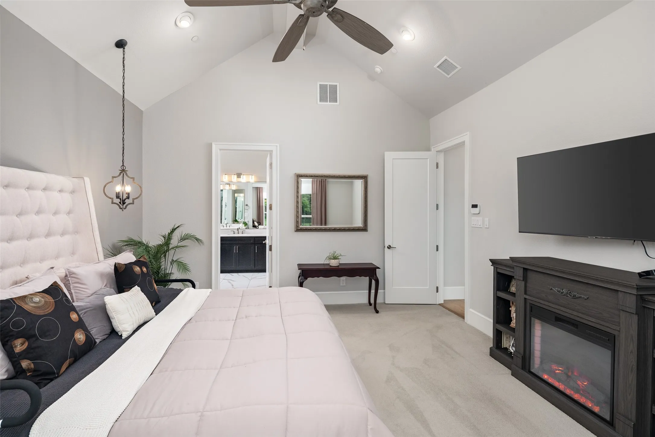Single Family Residence For Sale in Collin County , 701 Inverness Lane, Lucas, Texas 75002, 5 Bedroom, 6 Bathroom, 3 Garage spaces, 4,661 Sqft, built in 2020, mls#21307783, Real Estate Agent in Lucas, Homes For Sale in Collin county, Homes For Sale in Lucas, Realtor in Lucas Texas, Real Estate Brokerage Independent Realty Texas, Luminita Cordes Realtor