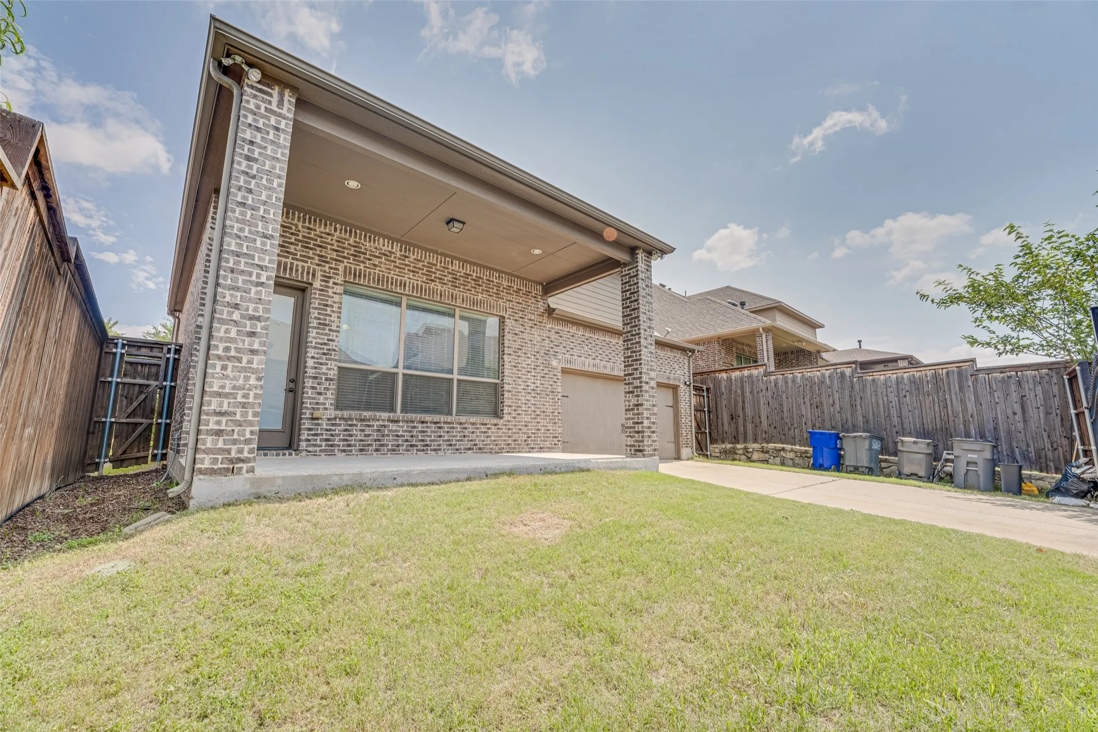 Single Family Residence For Sale in Collin County , 1013 Taylor Drive, Allen, Texas 75013, 5 Bedroom, 4 Bathroom, 2 Garage spaces, 3,716 Sqft, built in 2016, mls#21312142, Real Estate Agent in Allen, Homes For Sale in Collin county, Homes For Sale in Allen, Realtor in Allen Texas, Real Estate Brokerage Independent Realty Texas, Luminita Cordes Realtor