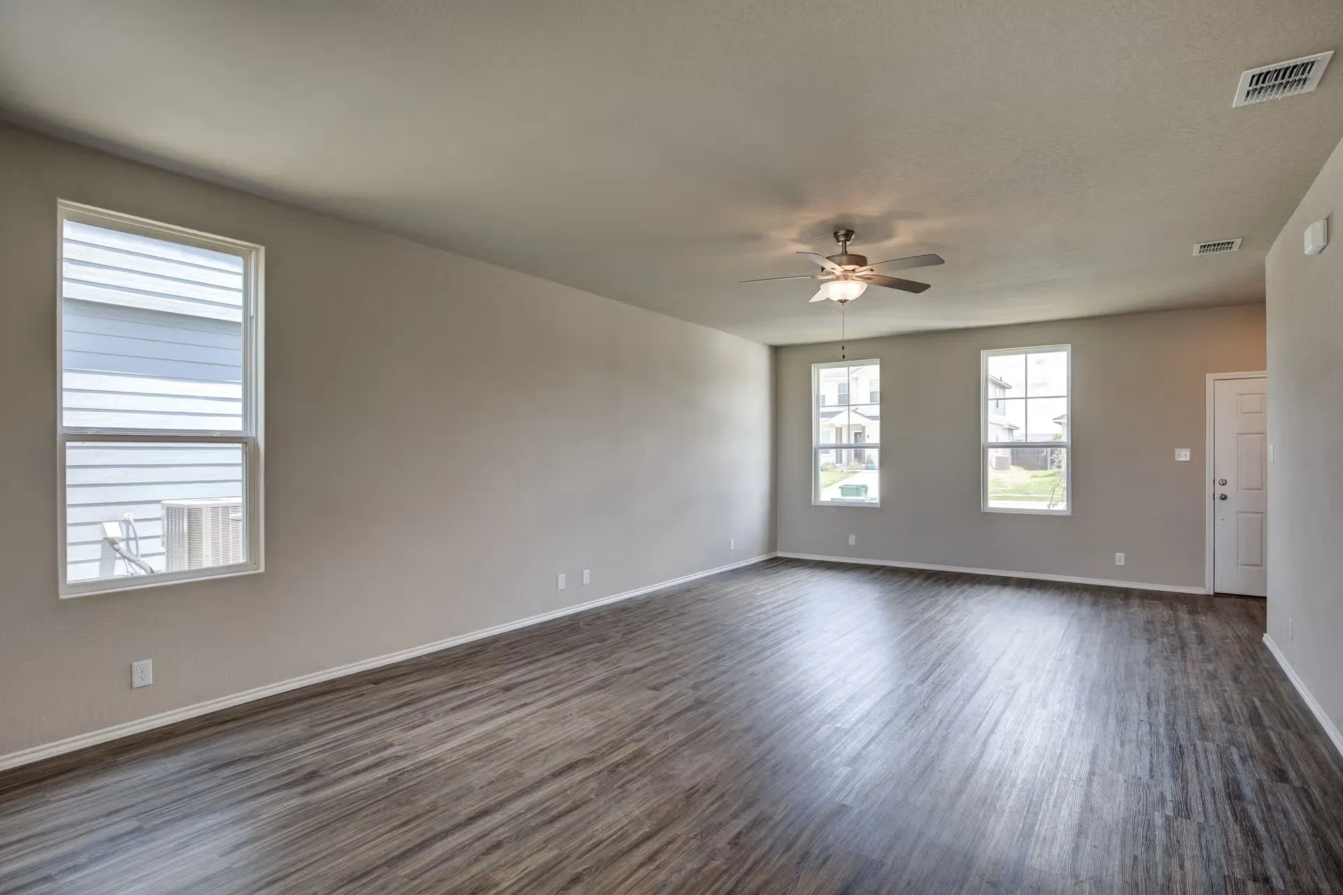 Single Family Residence For Sale in Guadalupe County , 416 Jills Path, Seguin, Texas 78155, 4 Bedroom, 3 Bathroom, 2 Garage spaces, 2,477 Sqft, built in 2026, mls#21313302, Real Estate Agent in Seguin, Homes For Sale in Guadalupe county, Homes For Sale in Seguin, Realtor in Seguin Texas, Real Estate Brokerage Independent Realty Texas, Luminita Cordes Realtor