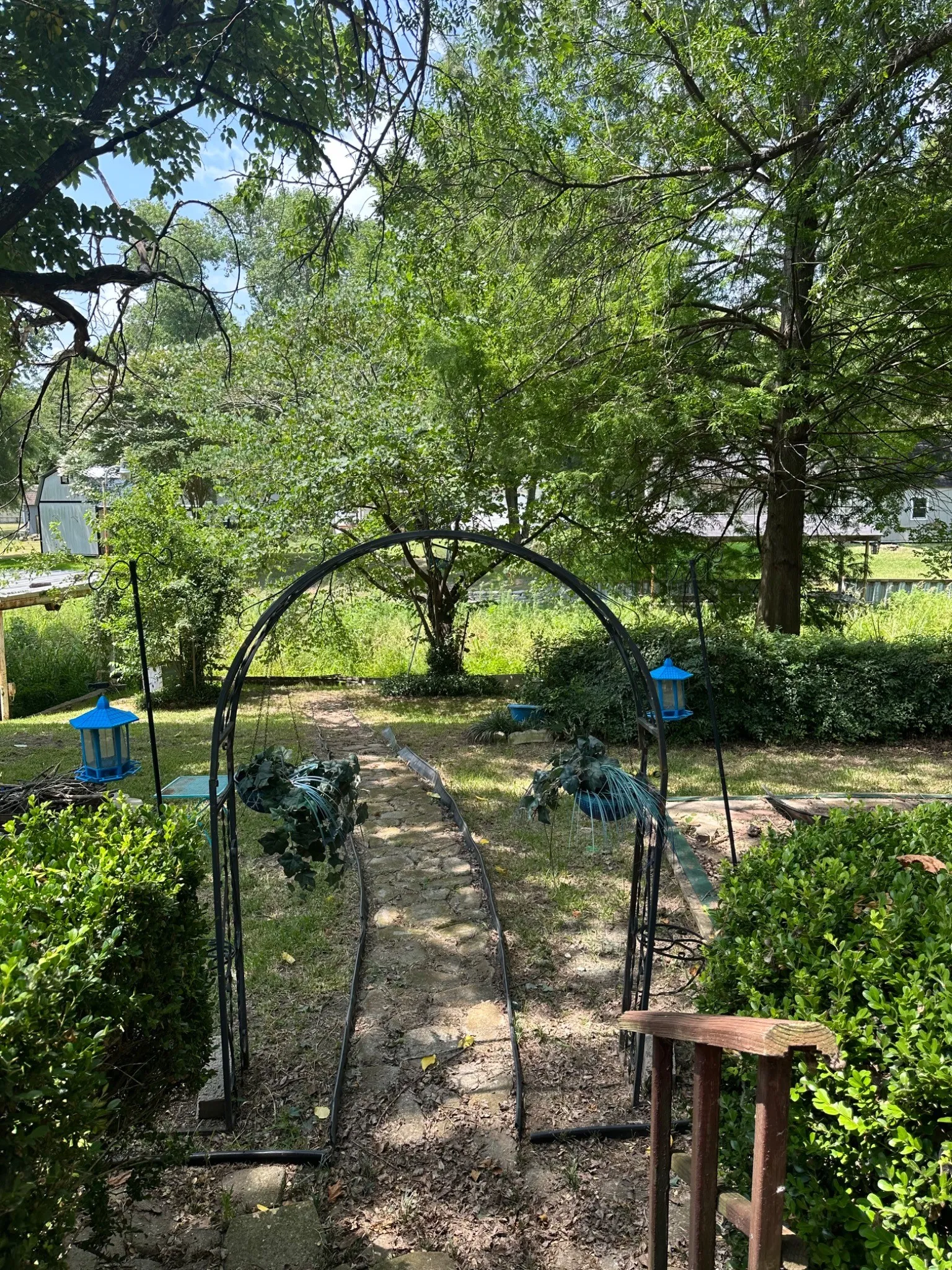 Single Family Residence For Sale in Henderson County , 355 Spring Valley Street, Gun Barrel City, Texas 75156, 3 Bedroom, 2 Bathroom, Garage spaces, 1,092 Sqft, built in 1976, mls#21313275, Real Estate Agent in Gun Barrel City, Homes For Sale in Henderson county, Homes For Sale in Gun Barrel City, Realtor in Gun Barrel City Texas, Real Estate Brokerage Independent Realty Texas, Luminita Cordes Realtor
