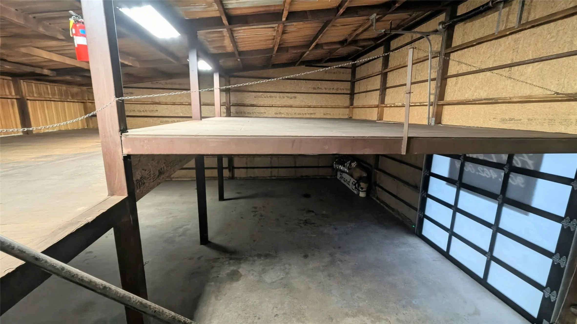 Warehouse For Rent in Grayson County , 2531 W Morton Street 2, Denison, Texas 75020, 0, 0, Garage spaces, 0 Sqft, built in 1962, Price $1,500, mls#21312645, Real Estate Agent in Denison, Homes For Rent in Grayson county, Homes For Rent in Denison, Realtor in Denison Texas, Real Estate Brokerage Independent Realty Texas, Luminita Cordes Realtor