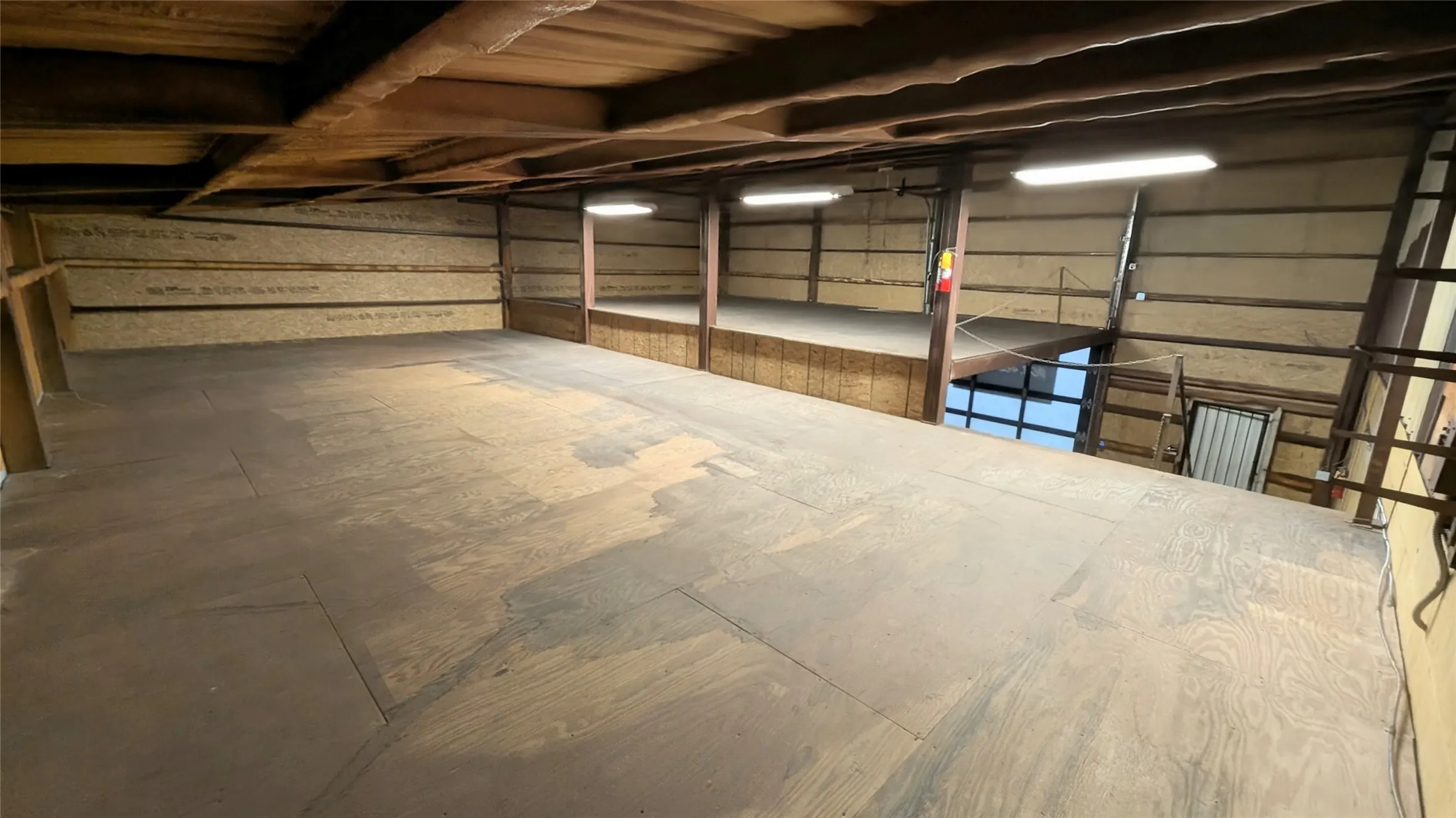 Warehouse For Rent in Grayson County , 2531 W Morton Street 2, Denison, Texas 75020, 0, 0, Garage spaces, 0 Sqft, built in 1962, Price $1,500, mls#21312645, Real Estate Agent in Denison, Homes For Rent in Grayson county, Homes For Rent in Denison, Realtor in Denison Texas, Real Estate Brokerage Independent Realty Texas, Luminita Cordes Realtor