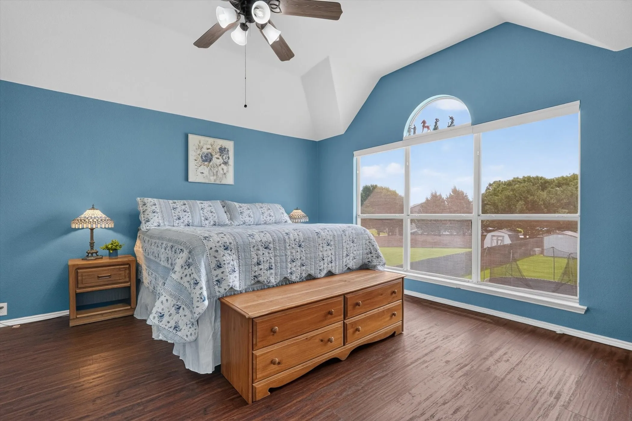 Single Family Residence For Sale in Tarrant County , 1200 Dover Heights Trail, Mansfield, Texas 76063, 5 Bedroom, 3 Bathroom, 3 Garage spaces, 3,157 Sqft, built in 2004, mls#21312728, Real Estate Agent in Mansfield, Homes For Sale in Tarrant county, Homes For Sale in Mansfield, Realtor in Mansfield Texas, Real Estate Brokerage Independent Realty Texas, Luminita Cordes Realtor
