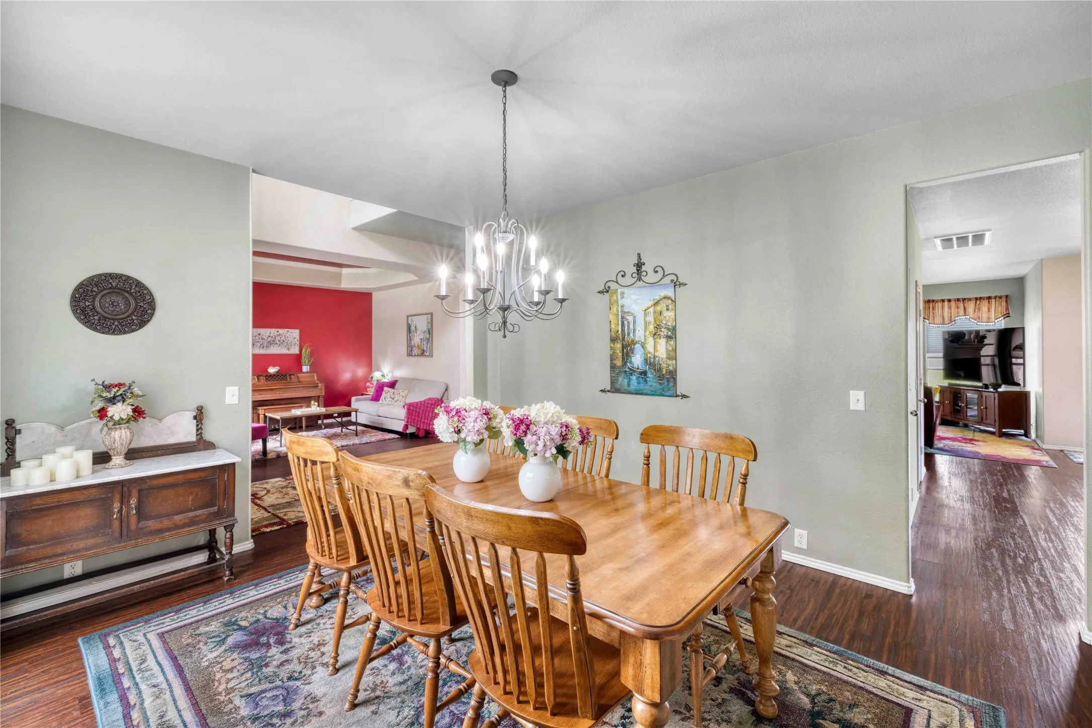 Single Family Residence For Sale in Tarrant County , 1200 Dover Heights Trail, Mansfield, Texas 76063, 5 Bedroom, 3 Bathroom, 3 Garage spaces, 3,157 Sqft, built in 2004, mls#21312728, Real Estate Agent in Mansfield, Homes For Sale in Tarrant county, Homes For Sale in Mansfield, Realtor in Mansfield Texas, Real Estate Brokerage Independent Realty Texas, Luminita Cordes Realtor