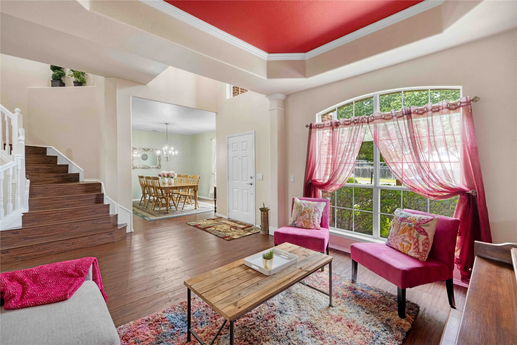 Single Family Residence For Sale in Tarrant County , 1200 Dover Heights Trail, Mansfield, Texas 76063, 5 Bedroom, 3 Bathroom, 3 Garage spaces, 3,157 Sqft, built in 2004, mls#21312728, Real Estate Agent in Mansfield, Homes For Sale in Tarrant county, Homes For Sale in Mansfield, Realtor in Mansfield Texas, Real Estate Brokerage Independent Realty Texas, Luminita Cordes Realtor
