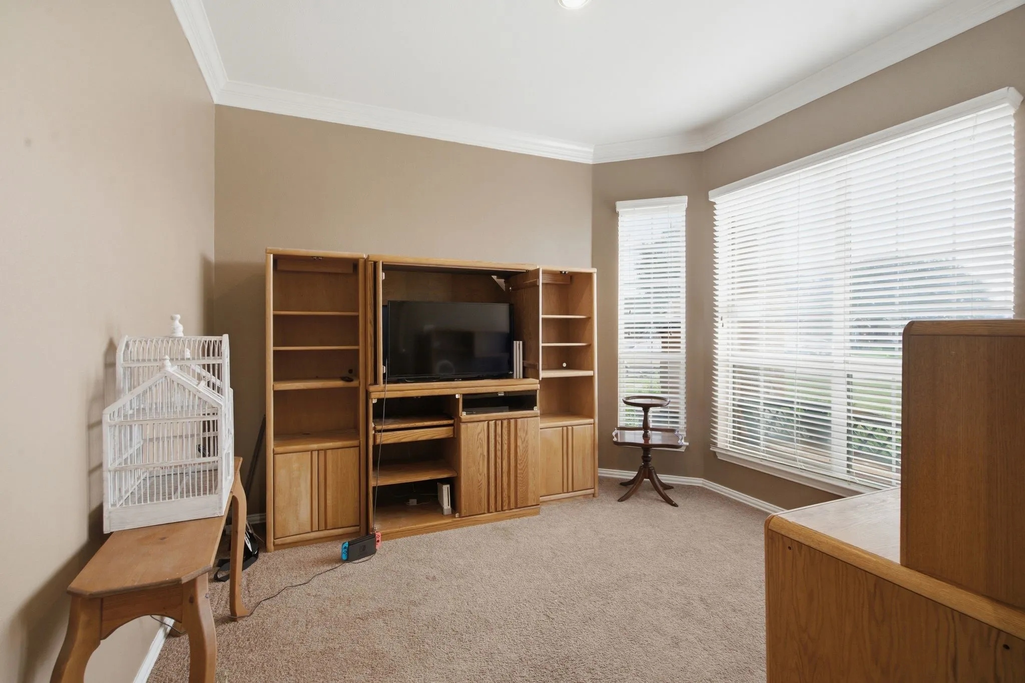 Flex Room - sitting area, study, living room, sewing room, whatever YOU want it to be!