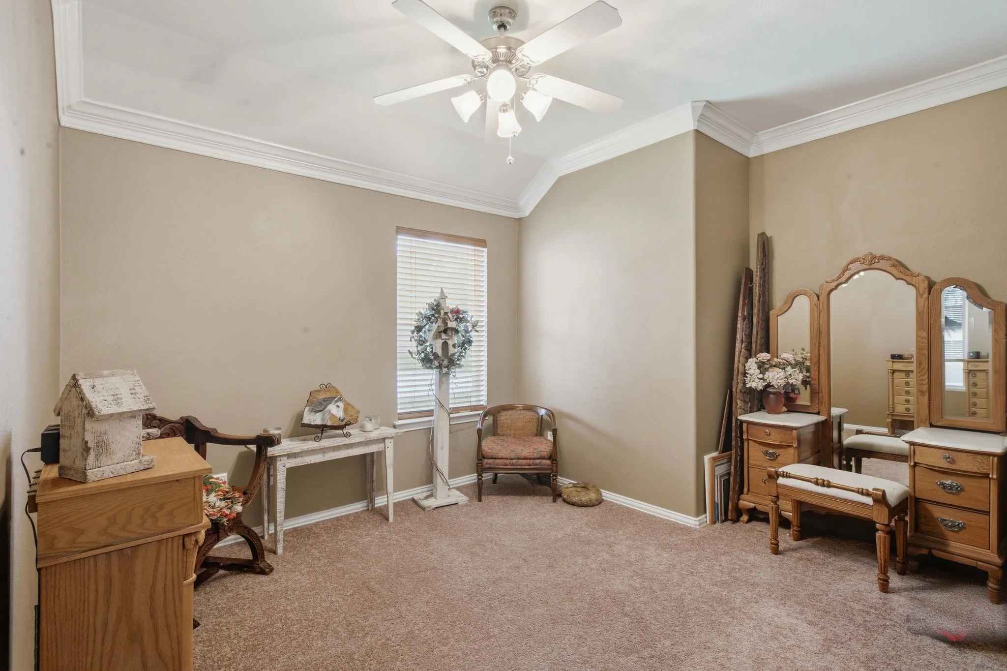 Another view of the master/primary bedroom flex space.