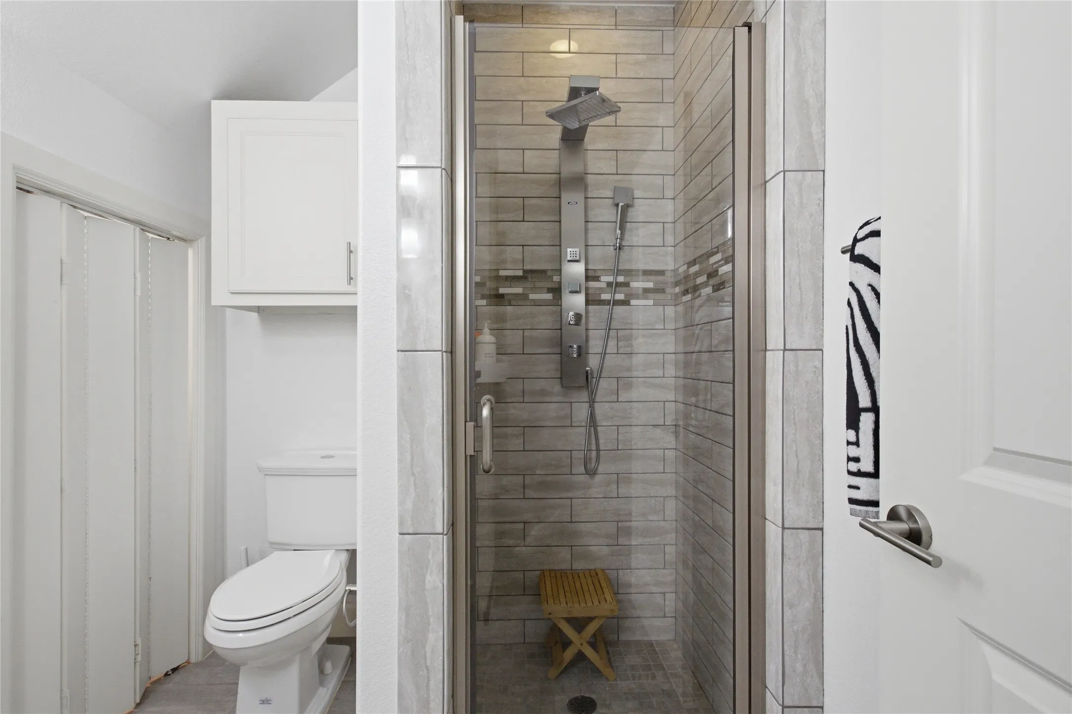 Townhouse For Sale in Dallas County , 1844 Euclid Avenue 3, Dallas, Texas 75206, 3 Bedroom, 4 Bathroom, 2 Garage spaces, 2,184 Sqft, built in 2015, mls#21263184, Real Estate Agent in Dallas, Homes For Sale in Dallas county, Homes For Sale in Dallas, Realtor in Dallas Texas, Real Estate Brokerage Independent Realty Texas, Luminita Cordes Realtor