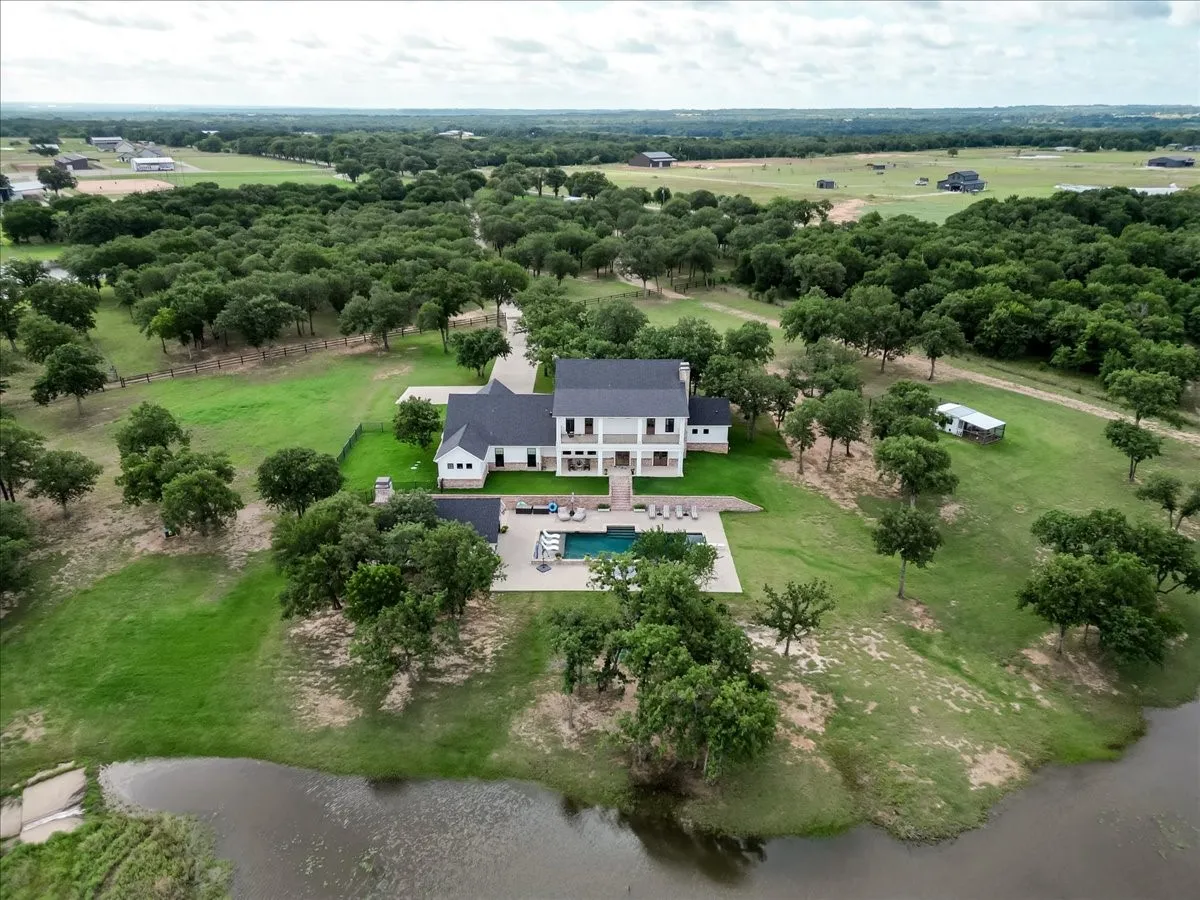Farm For Sale in Parker County , 1340 Lacy Drive, Lipan, Texas 76462, 5 Bedroom, 5 Bathroom, 2 Garage spaces, 4,400 Sqft, built in 2019, mls#21310133, Real Estate Agent in Lipan, Homes For Sale in Parker county, Homes For Sale in Lipan, Realtor in Lipan Texas, Real Estate Brokerage Independent Realty Texas, Luminita Cordes Realtor