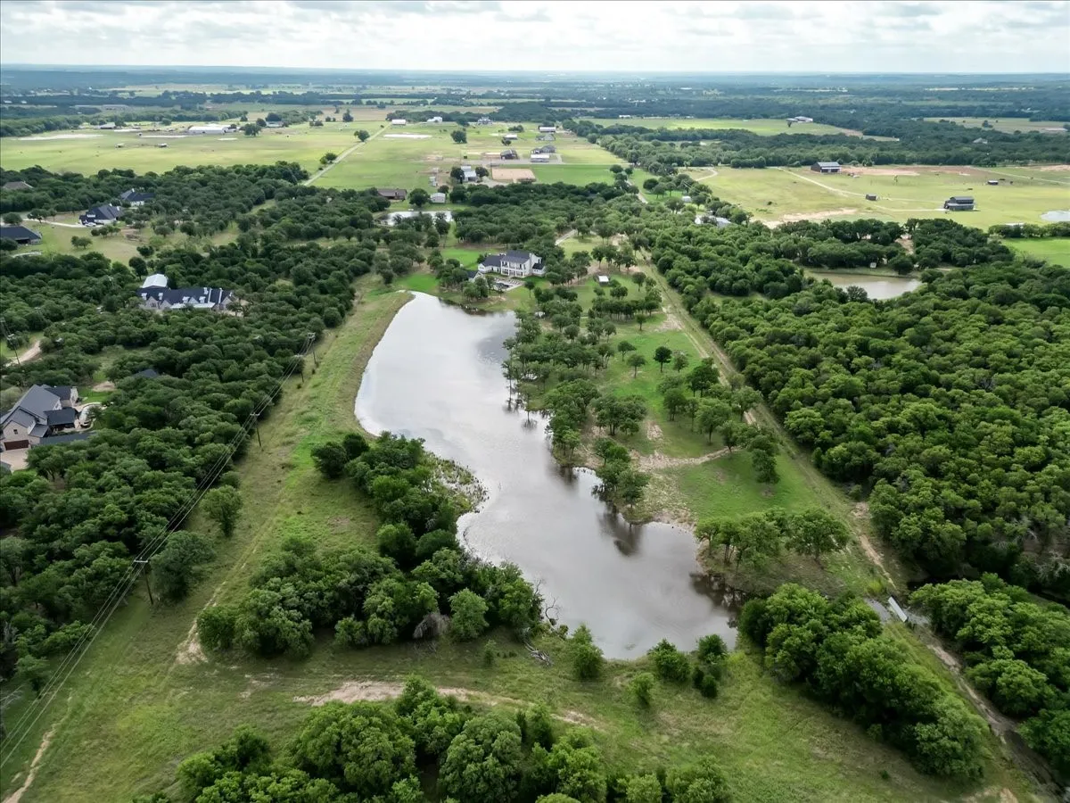 Farm For Sale in Parker County , 1340 Lacy Drive, Lipan, Texas 76462, 5 Bedroom, 5 Bathroom, 2 Garage spaces, 4,400 Sqft, built in 2019, mls#21310133, Real Estate Agent in Lipan, Homes For Sale in Parker county, Homes For Sale in Lipan, Realtor in Lipan Texas, Real Estate Brokerage Independent Realty Texas, Luminita Cordes Realtor