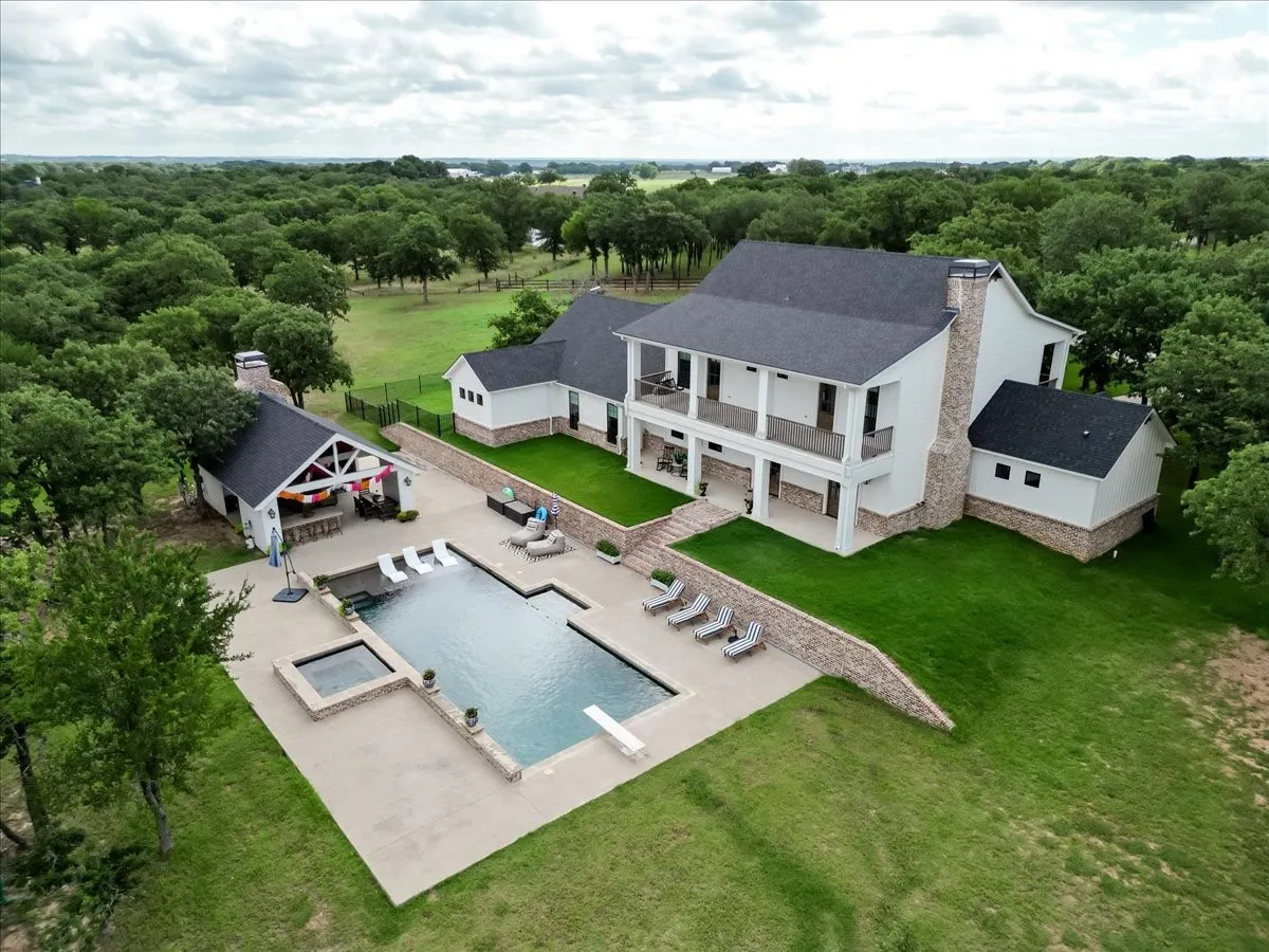Farm For Sale in Parker County , 1340 Lacy Drive, Lipan, Texas 76462, 5 Bedroom, 5 Bathroom, 2 Garage spaces, 4,400 Sqft, built in 2019, mls#21310133, Real Estate Agent in Lipan, Homes For Sale in Parker county, Homes For Sale in Lipan, Realtor in Lipan Texas, Real Estate Brokerage Independent Realty Texas, Luminita Cordes Realtor