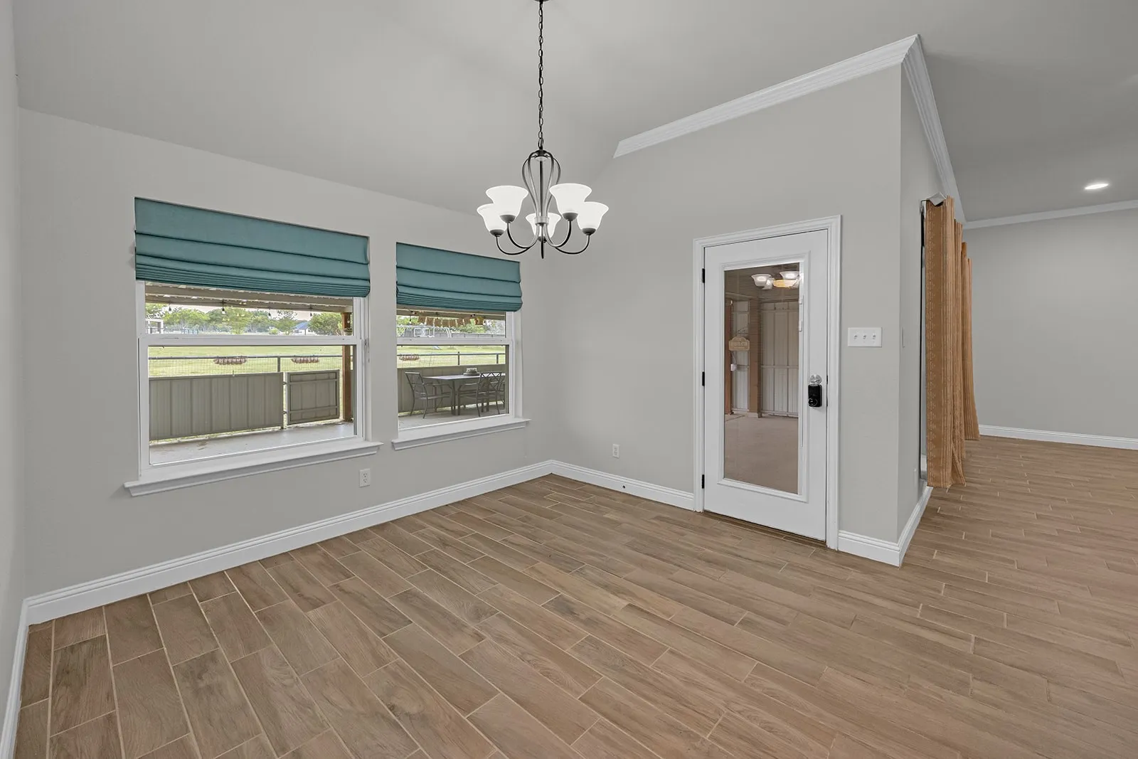 Single Family Residence For Sale in Johnson County , 120 Lone Star Way, Godley, Texas 76044, 4 Bedroom, 3 Bathroom, 3 Garage spaces, 2,238 Sqft, built in 2017, mls#21312073, Real Estate Agent in Godley, Homes For Sale in Johnson county, Homes For Sale in Godley, Realtor in Godley Texas, Real Estate Brokerage Independent Realty Texas, Luminita Cordes Realtor