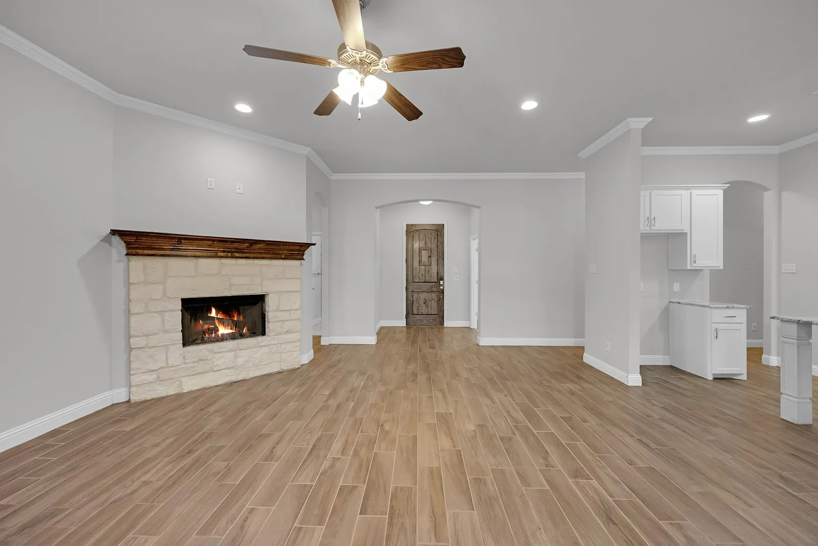 Single Family Residence For Sale in Johnson County , 120 Lone Star Way, Godley, Texas 76044, 4 Bedroom, 3 Bathroom, 3 Garage spaces, 2,238 Sqft, built in 2017, mls#21312073, Real Estate Agent in Godley, Homes For Sale in Johnson county, Homes For Sale in Godley, Realtor in Godley Texas, Real Estate Brokerage Independent Realty Texas, Luminita Cordes Realtor