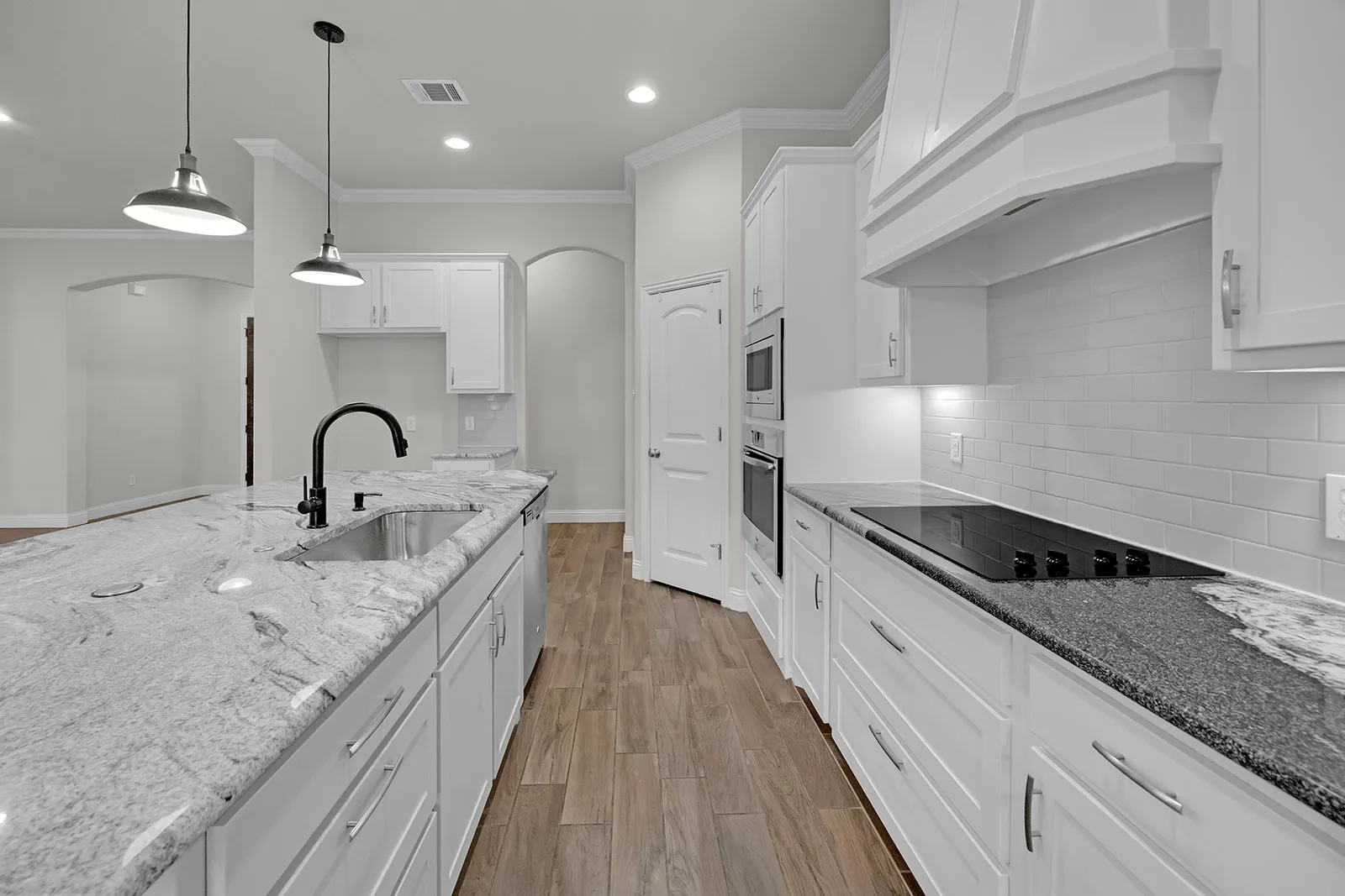 Single Family Residence For Sale in Johnson County , 120 Lone Star Way, Godley, Texas 76044, 4 Bedroom, 3 Bathroom, 3 Garage spaces, 2,238 Sqft, built in 2017, mls#21312073, Real Estate Agent in Godley, Homes For Sale in Johnson county, Homes For Sale in Godley, Realtor in Godley Texas, Real Estate Brokerage Independent Realty Texas, Luminita Cordes Realtor