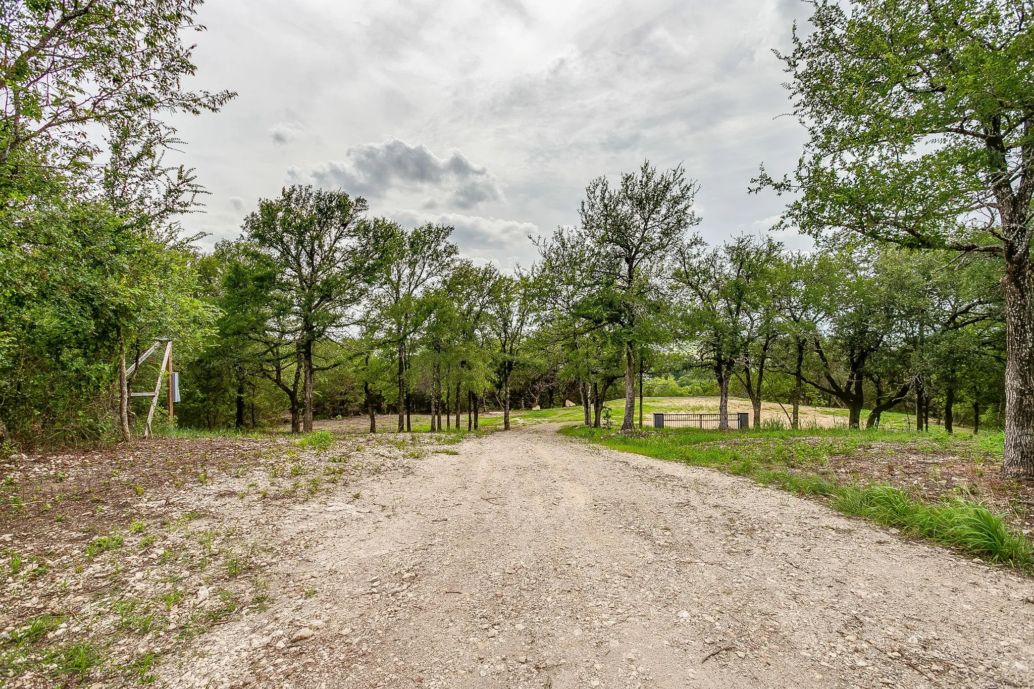 Improved Land For Sale in Parker County , 113 Overlook Court, Cresson, Texas 76035, 0, 0, Garage spaces, 0 Sqft, built in 0, mls#21313339, Real Estate Agent in Cresson, Homes For Sale in Parker county, Homes For Sale in Cresson, Realtor in Cresson Texas, Real Estate Brokerage Independent Realty Texas, Luminita Cordes Realtor
