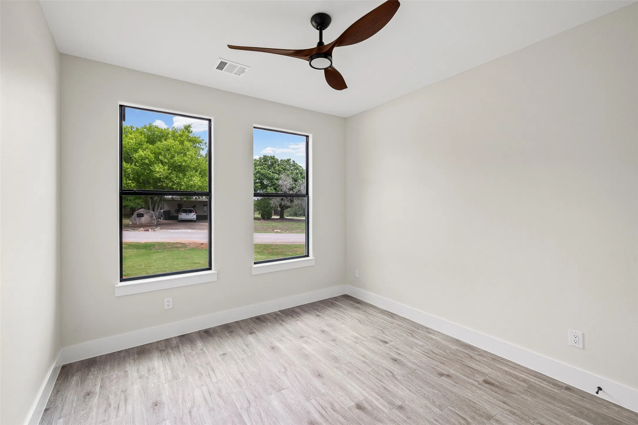 Single Family Residence For Sale in Hood County , 2714 Steepleridge Circle, Granbury, Texas 76048, 4 Bedroom, 2 Bathroom, 2 Garage spaces, 1,679 Sqft, built in 2026, mls#21312019, Real Estate Agent in Granbury, Homes For Sale in Hood county, Homes For Sale in Granbury, Realtor in Granbury Texas, Real Estate Brokerage Independent Realty Texas, Luminita Cordes Realtor