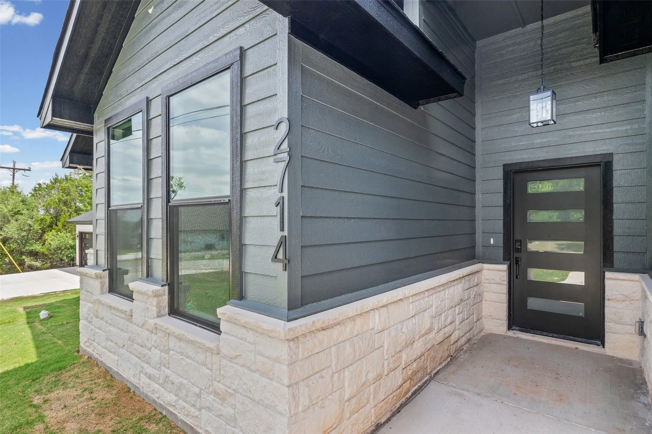 Single Family Residence For Sale in Hood County , 2714 Steepleridge Circle, Granbury, Texas 76048, 4 Bedroom, 2 Bathroom, 2 Garage spaces, 1,679 Sqft, built in 2026, mls#21312019, Real Estate Agent in Granbury, Homes For Sale in Hood county, Homes For Sale in Granbury, Realtor in Granbury Texas, Real Estate Brokerage Independent Realty Texas, Luminita Cordes Realtor