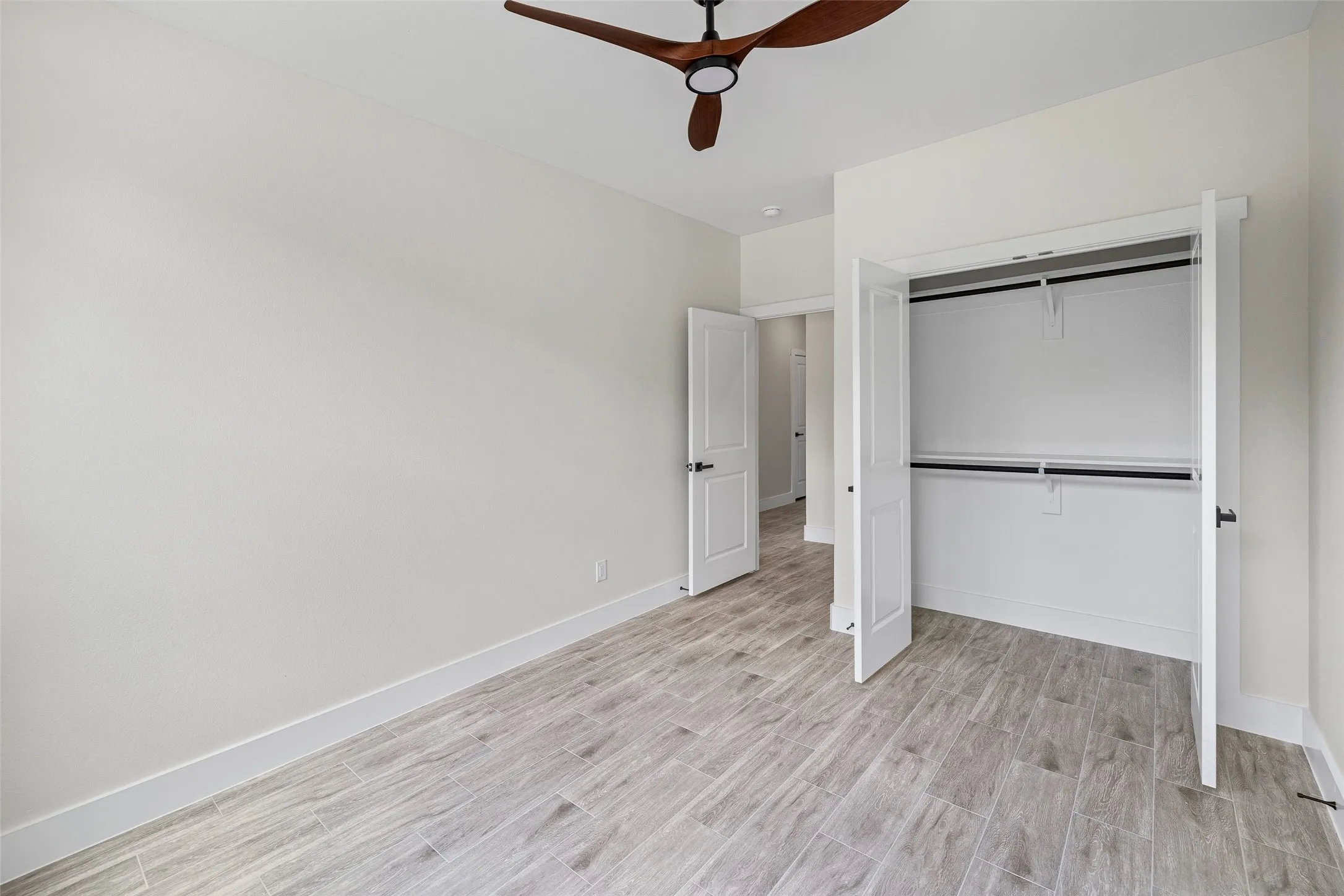 Single Family Residence For Sale in Hood County , 2714 Steepleridge Circle, Granbury, Texas 76048, 4 Bedroom, 2 Bathroom, 2 Garage spaces, 1,679 Sqft, built in 2026, mls#21312019, Real Estate Agent in Granbury, Homes For Sale in Hood county, Homes For Sale in Granbury, Realtor in Granbury Texas, Real Estate Brokerage Independent Realty Texas, Luminita Cordes Realtor