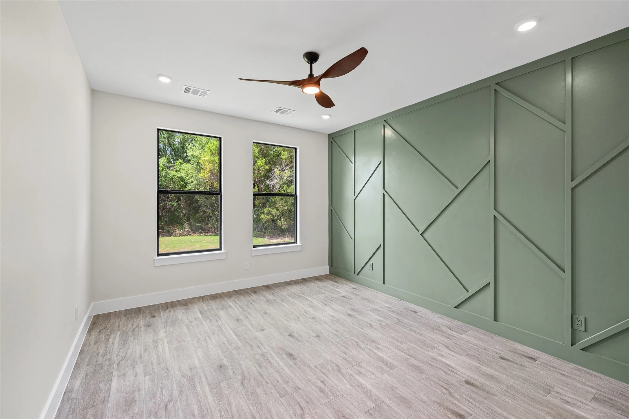 Single Family Residence For Sale in Hood County , 2714 Steepleridge Circle, Granbury, Texas 76048, 4 Bedroom, 2 Bathroom, 2 Garage spaces, 1,679 Sqft, built in 2026, mls#21312019, Real Estate Agent in Granbury, Homes For Sale in Hood county, Homes For Sale in Granbury, Realtor in Granbury Texas, Real Estate Brokerage Independent Realty Texas, Luminita Cordes Realtor