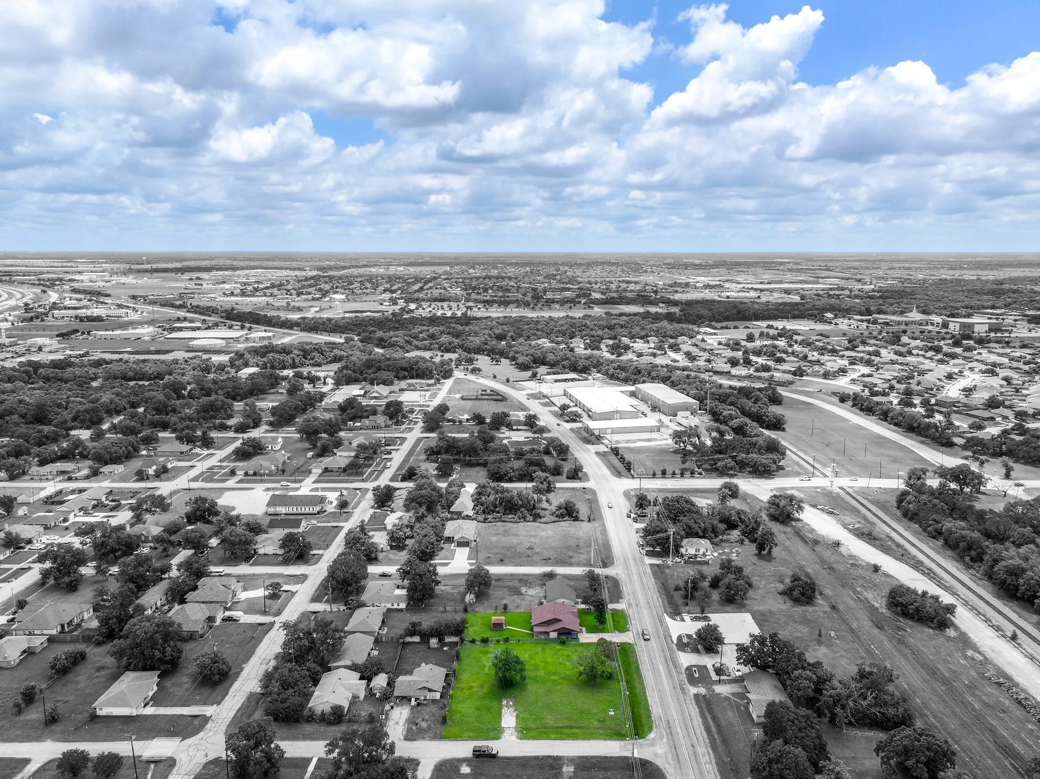 Office For Sale in Kaufman County , 600 E Broad Street, Forney, Texas 75126, 0, 0, Garage spaces, 0 Sqft, built in 1950, mls#21310992, Real Estate Agent in Forney, Homes For Sale in Kaufman county, Homes For Sale in Forney, Realtor in Forney Texas, Real Estate Brokerage Independent Realty Texas, Luminita Cordes Realtor