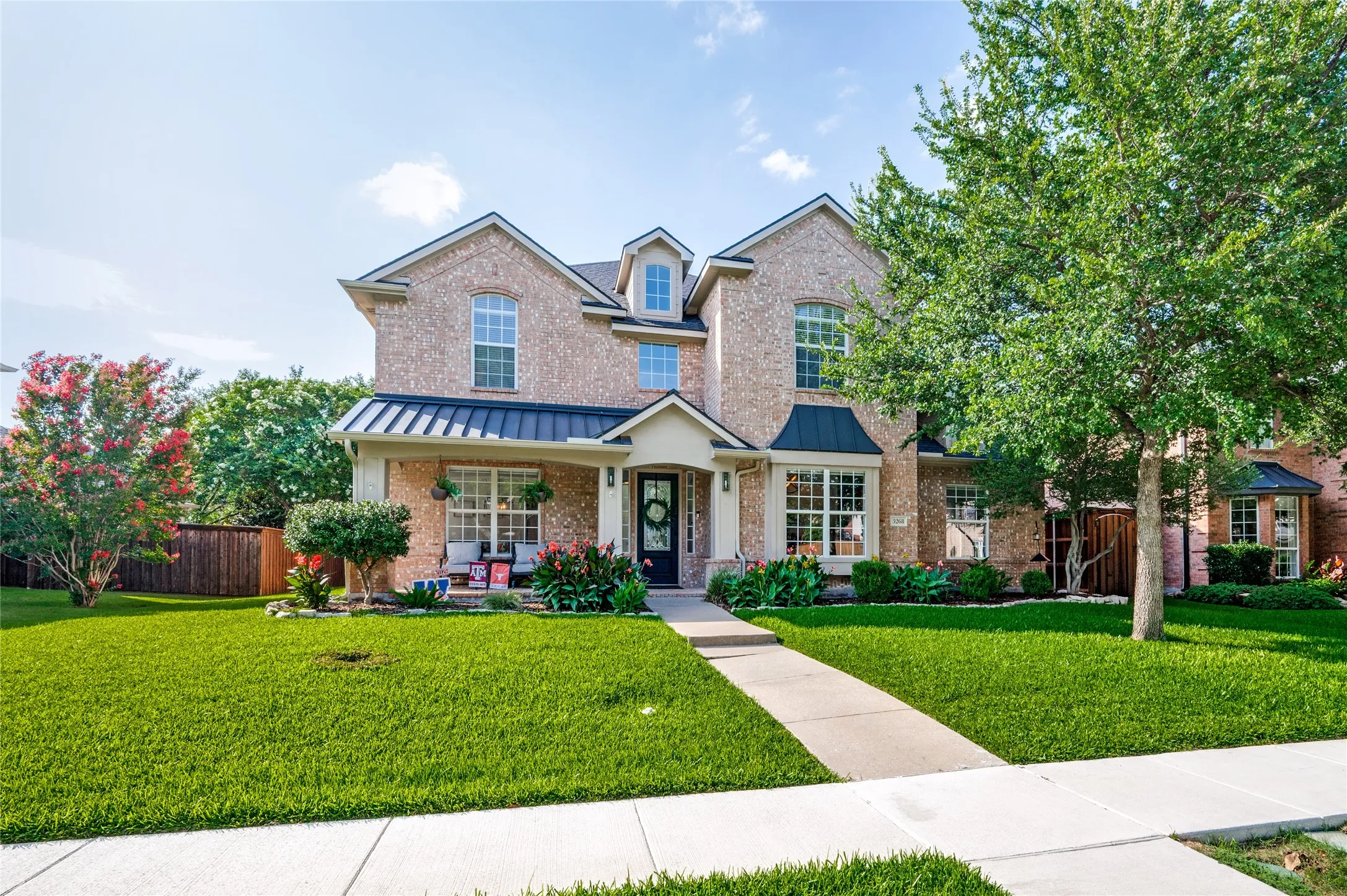 Single Family Residence For Sale in Denton County , 3268 Barkwood Lane, Frisco, Texas 75033, 4 Bedroom, 4 Bathroom, 2 Garage spaces, 3,851 Sqft, built in 2001, mls#21308989, Real Estate Agent in Frisco, Homes For Sale in Denton county, Homes For Sale in Frisco, Realtor in Frisco Texas, Real Estate Brokerage Independent Realty Texas, Luminita Cordes Realtor