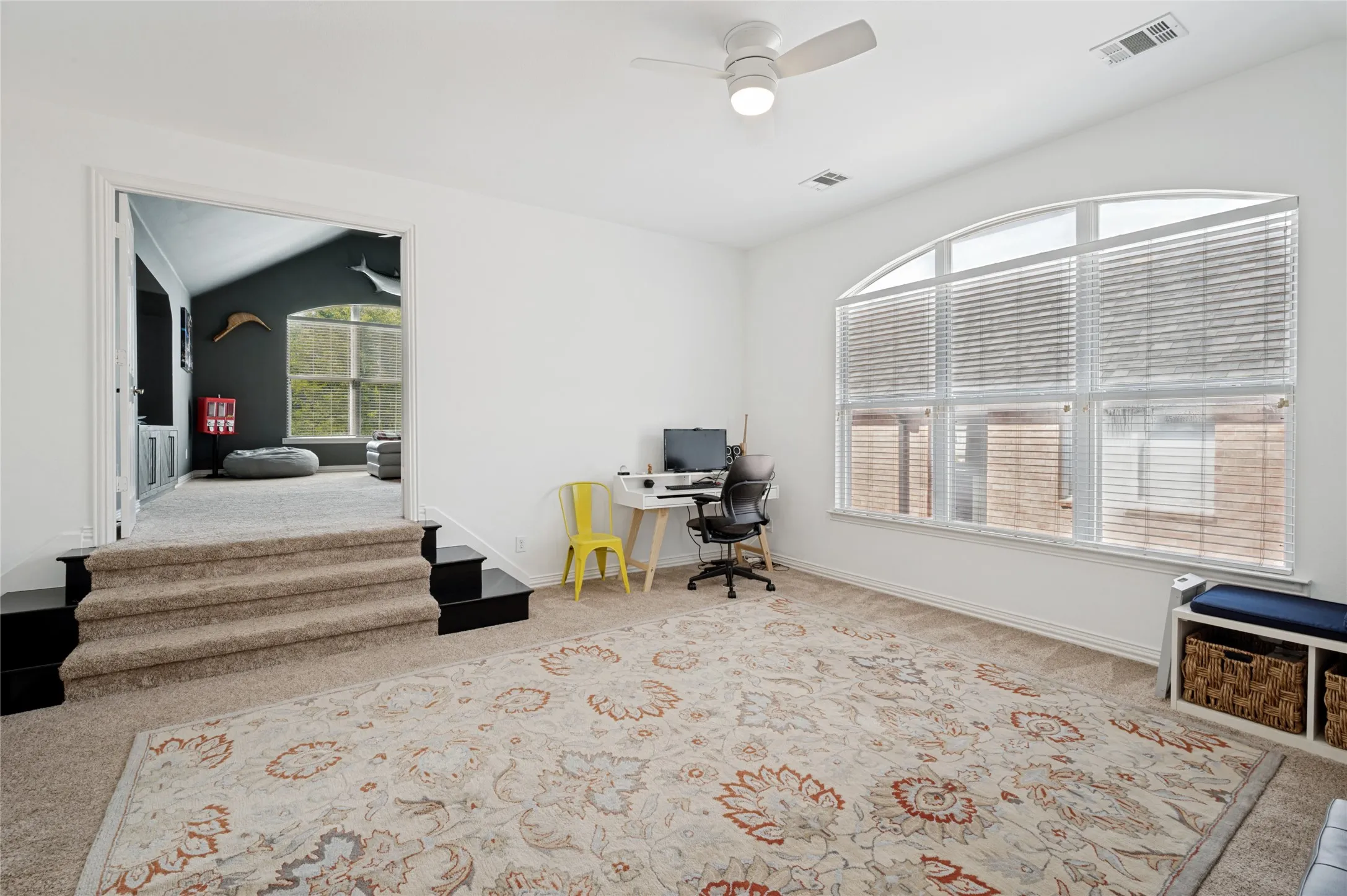 Single Family Residence For Sale in Denton County , 3268 Barkwood Lane, Frisco, Texas 75033, 4 Bedroom, 4 Bathroom, 2 Garage spaces, 3,851 Sqft, built in 2001, mls#21308989, Real Estate Agent in Frisco, Homes For Sale in Denton county, Homes For Sale in Frisco, Realtor in Frisco Texas, Real Estate Brokerage Independent Realty Texas, Luminita Cordes Realtor