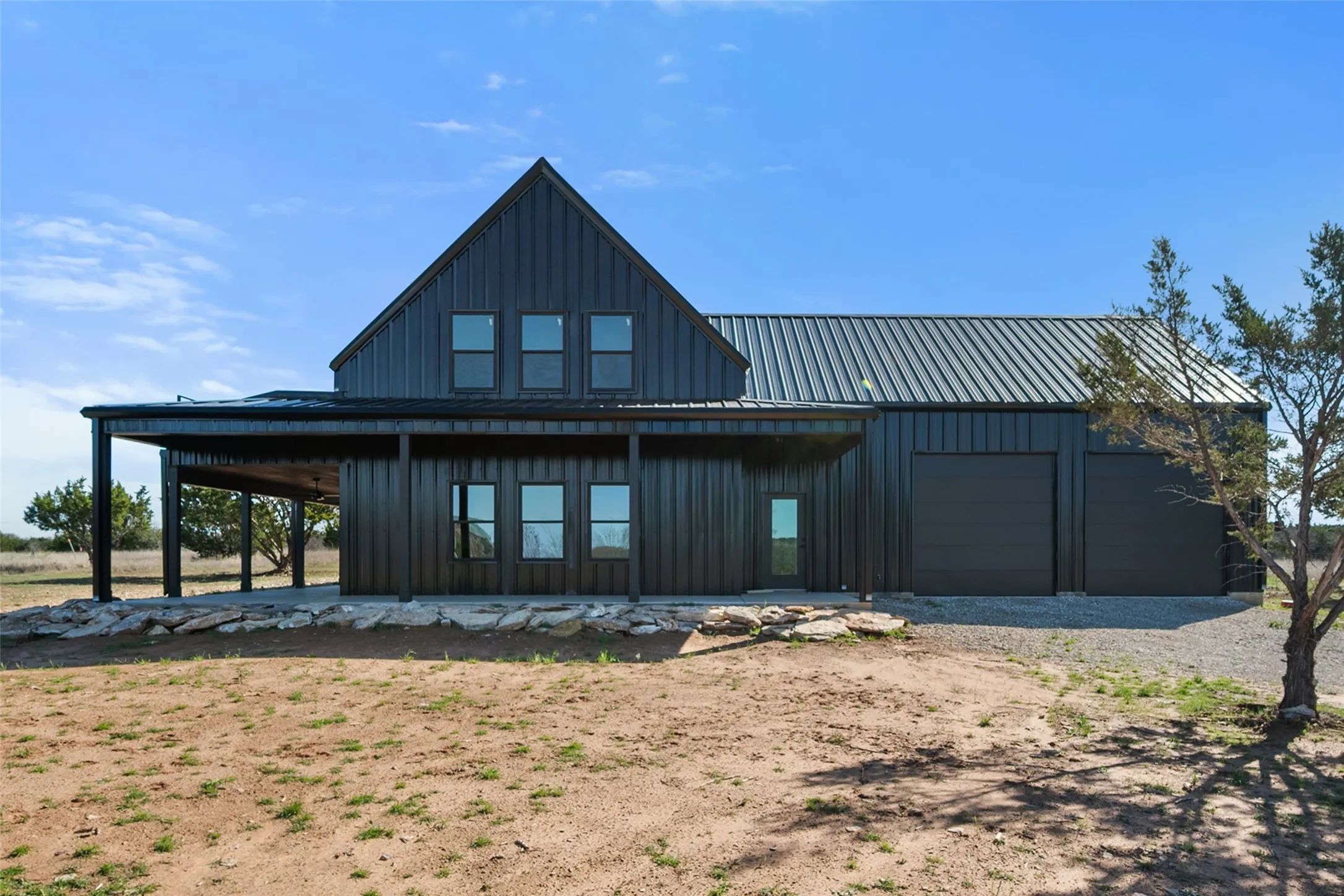 Single Family Residence For Sale in Palo Pinto County , 1053 Bluff Creek Drive, Strawn, Texas 76475, 3 Bedroom, 3 Bathroom, 2 Garage spaces, 1,833 Sqft, built in 2026, mls#21313347, Real Estate Agent in Strawn, Homes For Sale in Palo Pinto county, Homes For Sale in Strawn, Realtor in Strawn Texas, Real Estate Brokerage Independent Realty Texas, Luminita Cordes Realtor