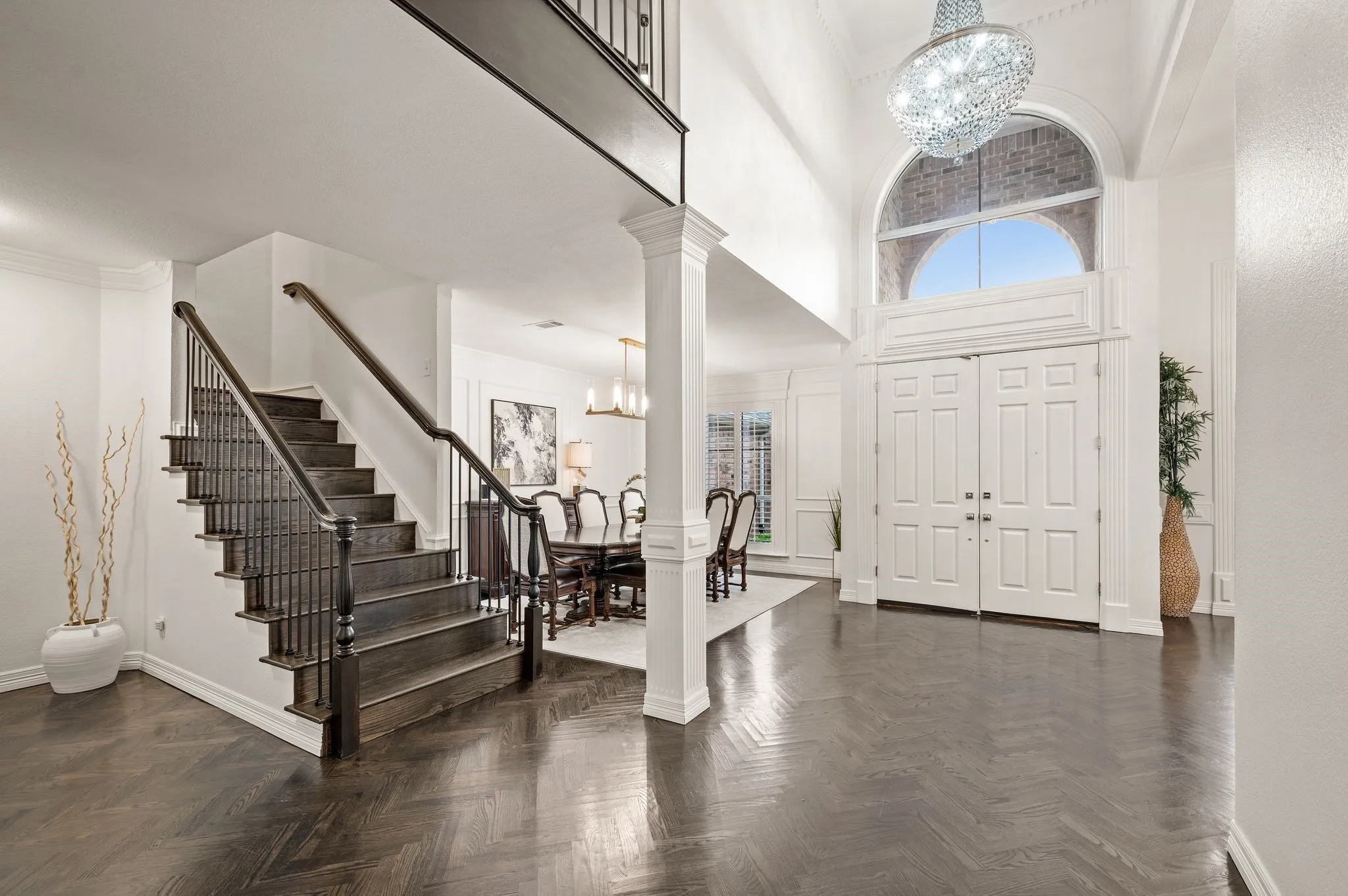 Single Family Residence For Sale in Tarrant County , 1029 Westover Trail, Keller, Texas 76248, 4 Bedroom, 5 Bathroom, 3 Garage spaces, 4,342 Sqft, built in 1993, mls#21313425, Real Estate Agent in Keller, Homes For Sale in Tarrant county, Homes For Sale in Keller, Realtor in Keller Texas, Real Estate Brokerage Independent Realty Texas, Luminita Cordes Realtor
