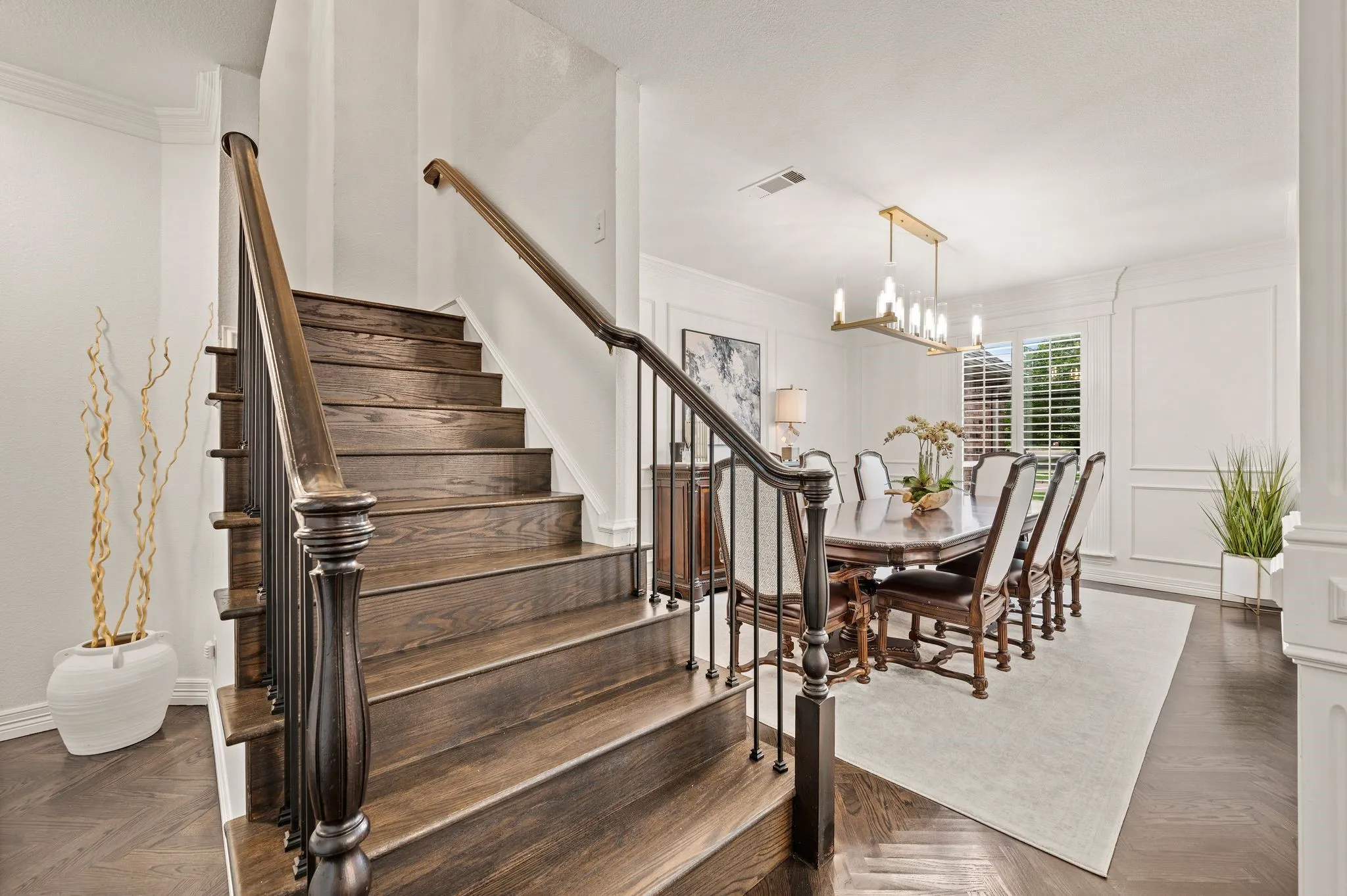 Single Family Residence For Sale in Tarrant County , 1029 Westover Trail, Keller, Texas 76248, 4 Bedroom, 5 Bathroom, 3 Garage spaces, 4,342 Sqft, built in 1993, mls#21313425, Real Estate Agent in Keller, Homes For Sale in Tarrant county, Homes For Sale in Keller, Realtor in Keller Texas, Real Estate Brokerage Independent Realty Texas, Luminita Cordes Realtor